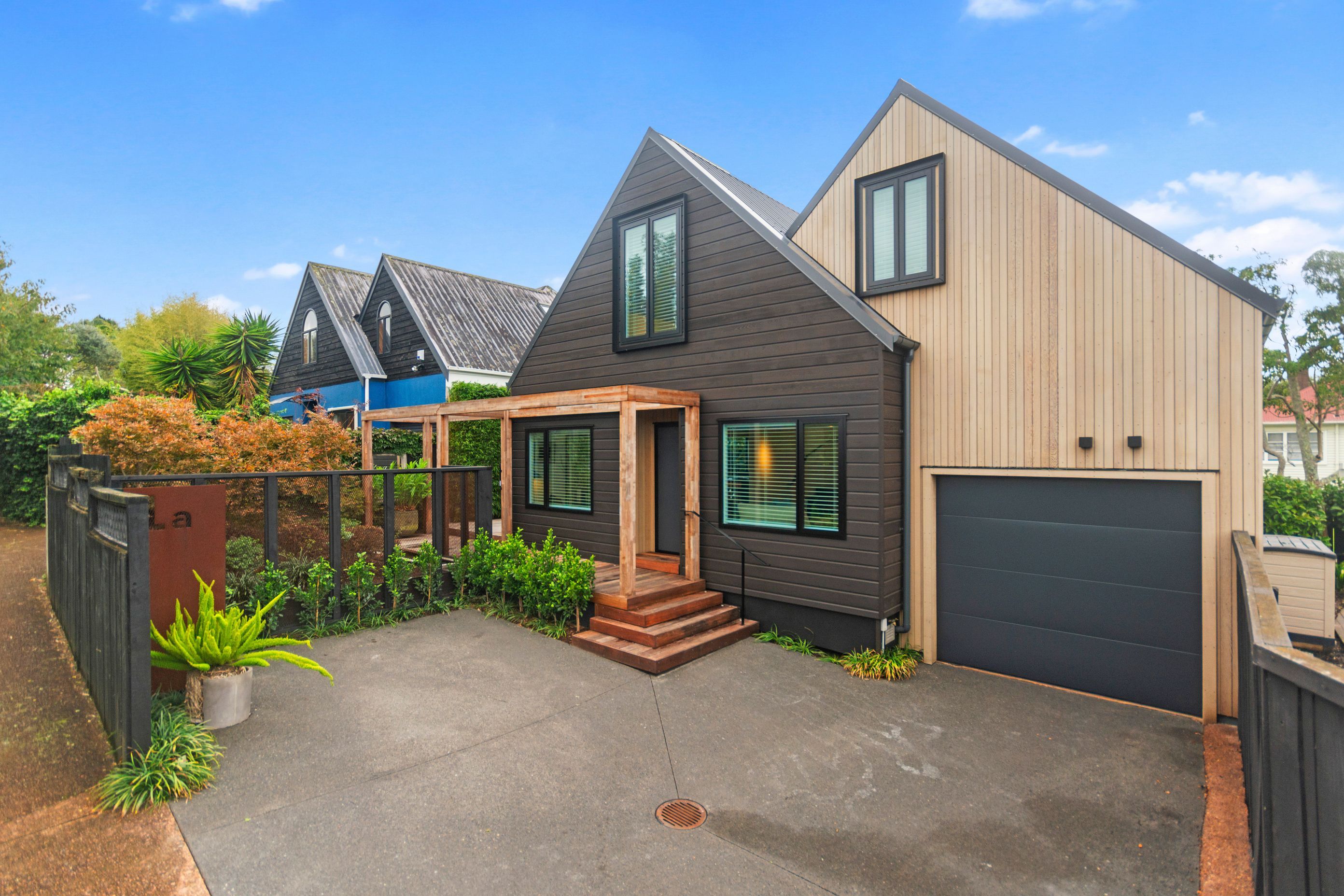 Modern Healthy Home with Architectural Flare
