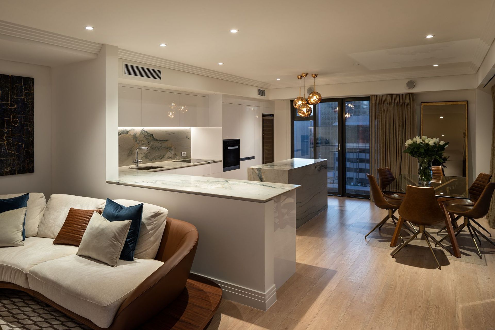 Metropolis Apartment