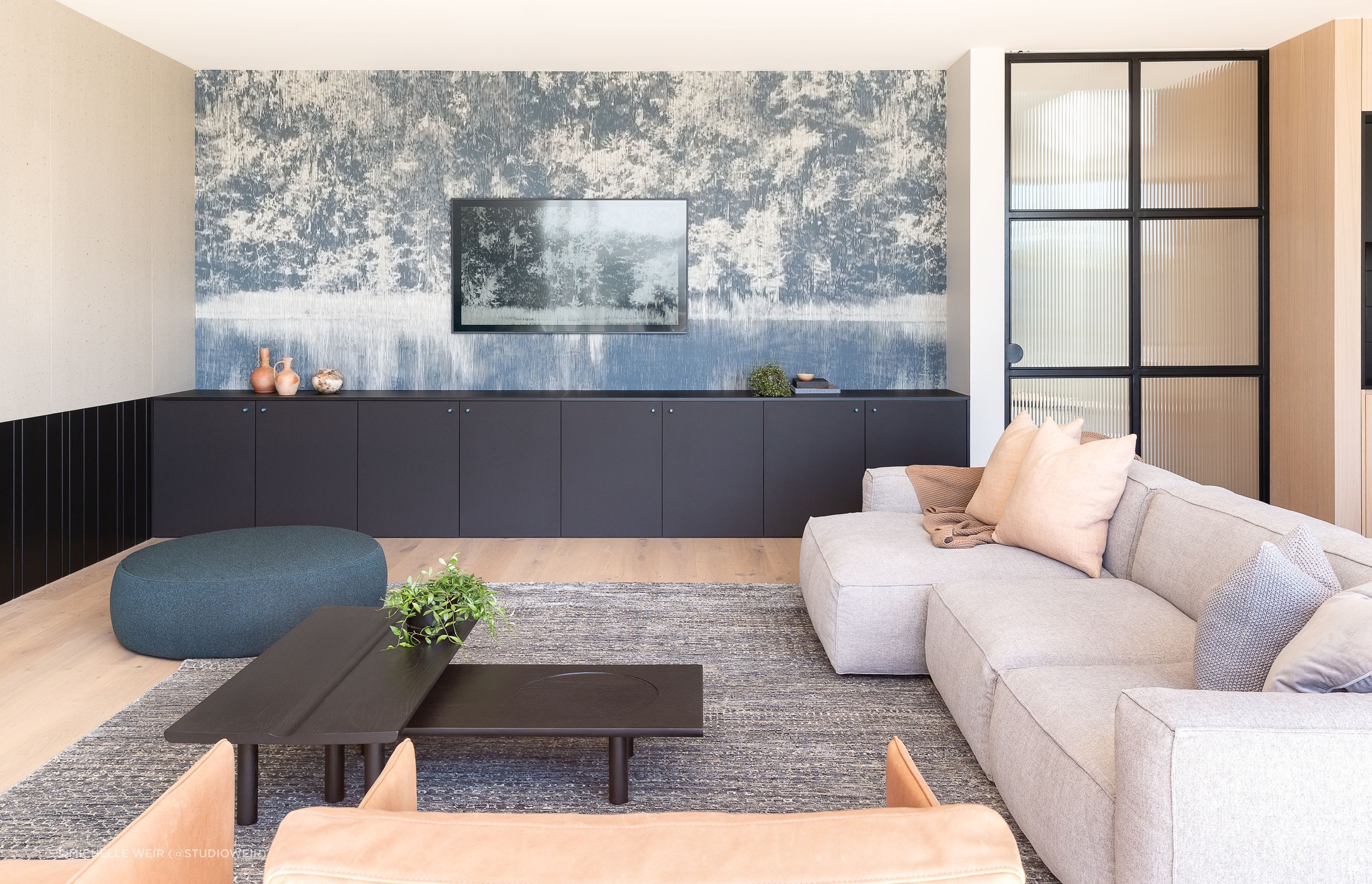 Oak Paneling with Black Details