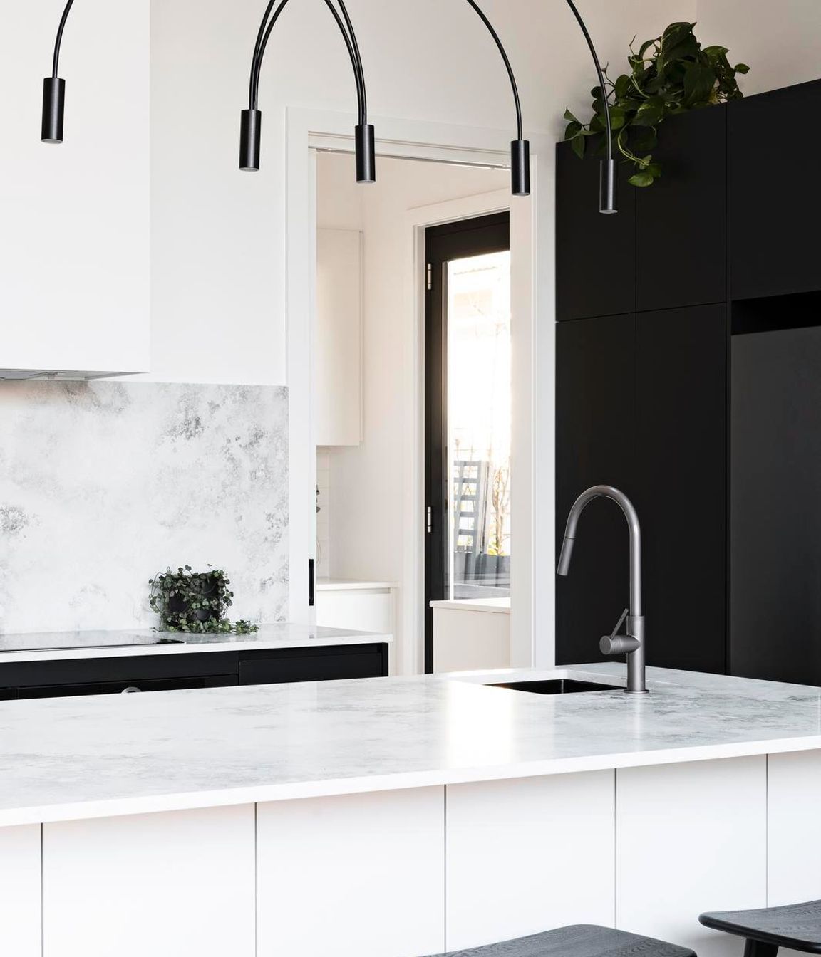 AX-i1000FS-SS-Parkview-House-Thornbury-VIC-Interior-3-v2.jpeg