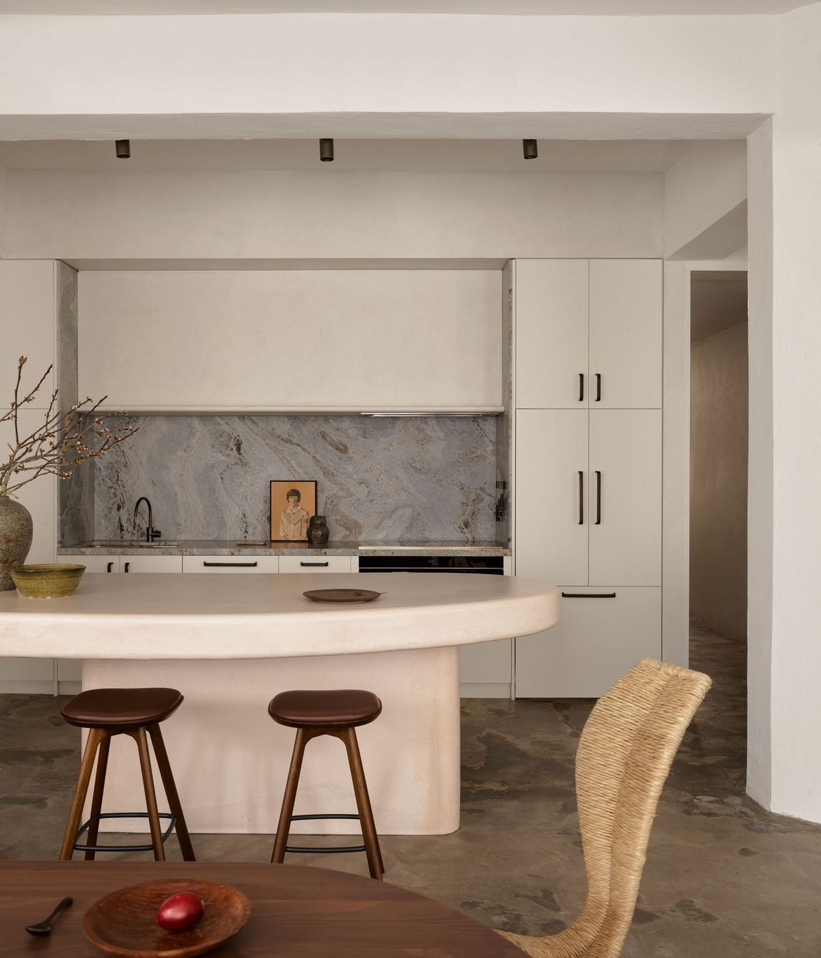AlexanderCoFosterStSurryHills250822238051.jpg