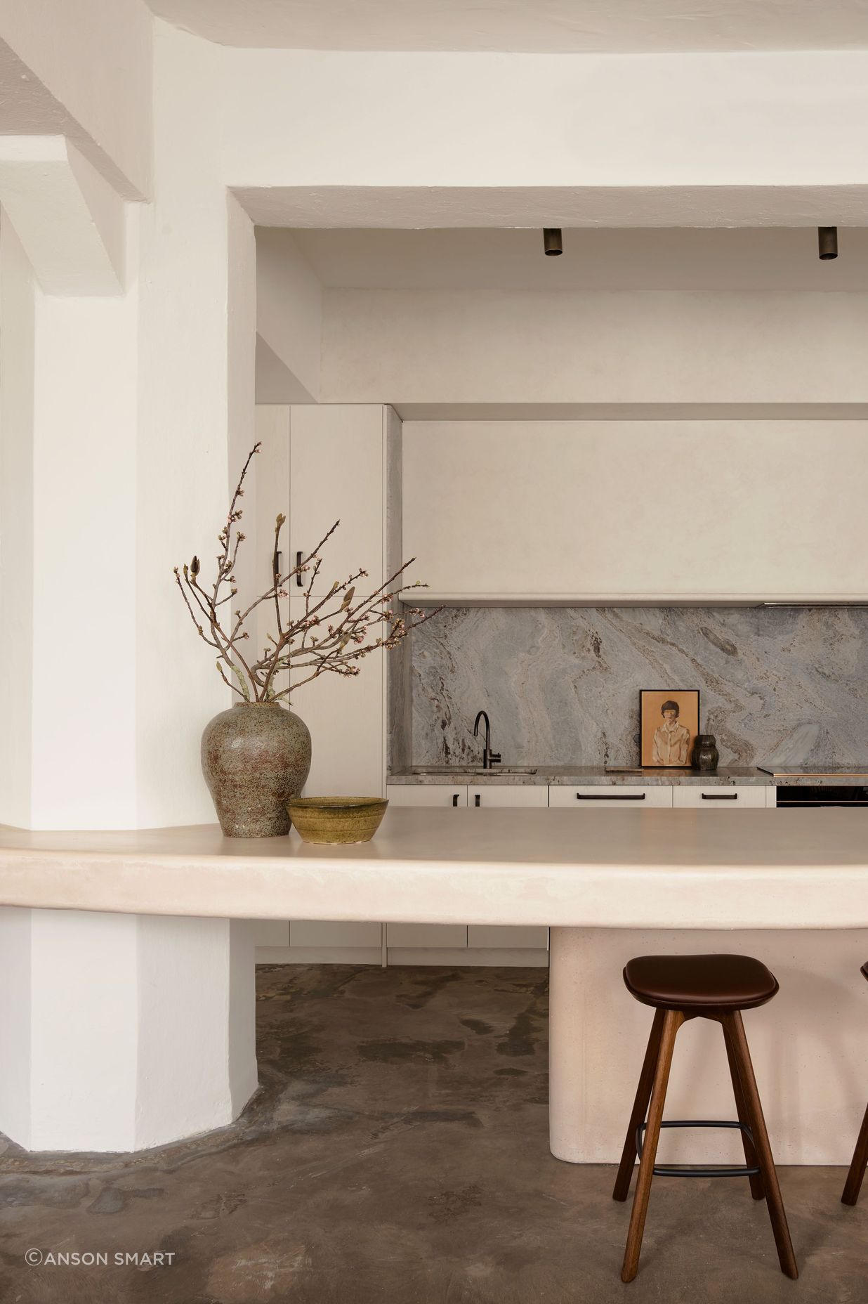 AlexanderCoFosterStSurryHills250822238069.jpg