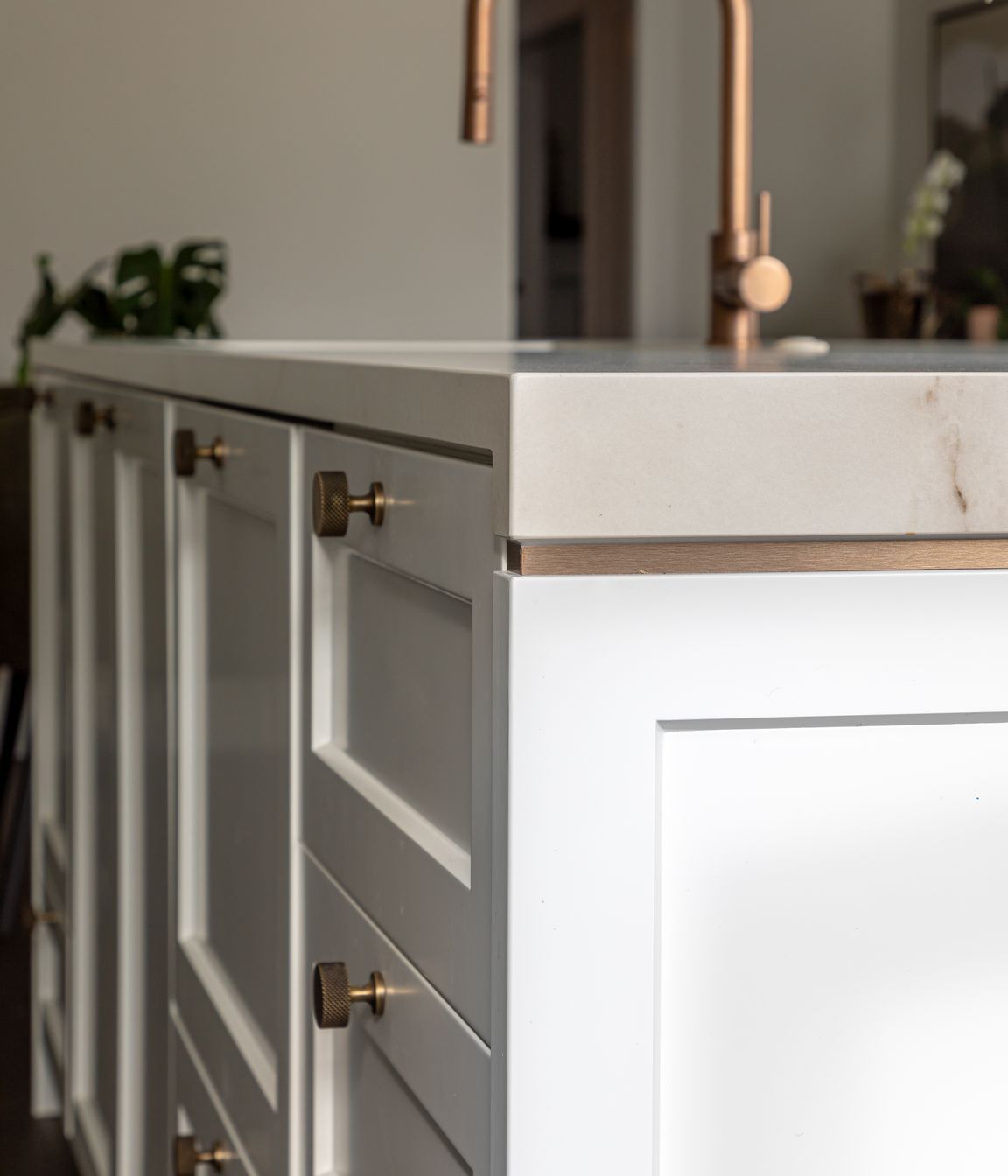 All-in-the-details-kitchen-island-woodside.jpg