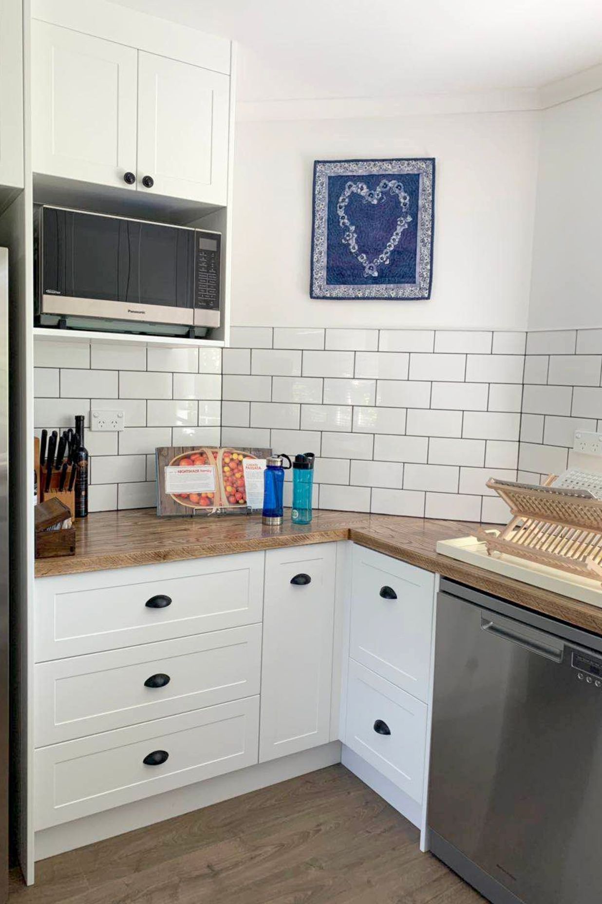 Cottage Style Country Kitchen Renovation in Mangere Bridge