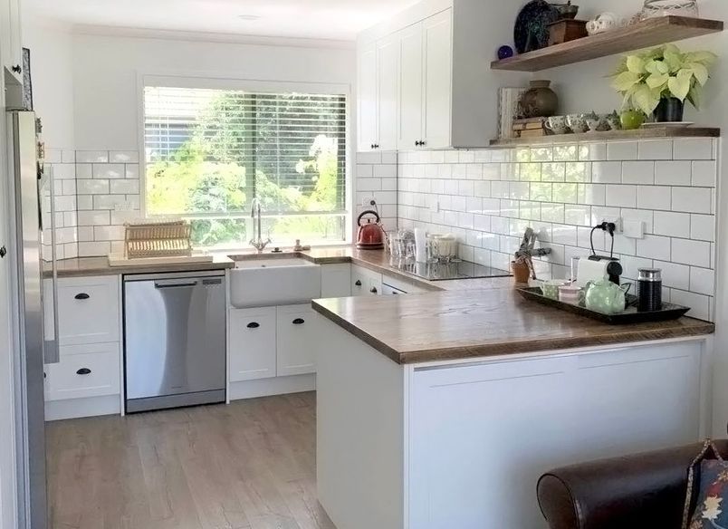 Cottage Style Country Kitchen Renovation in Mangere Bridge