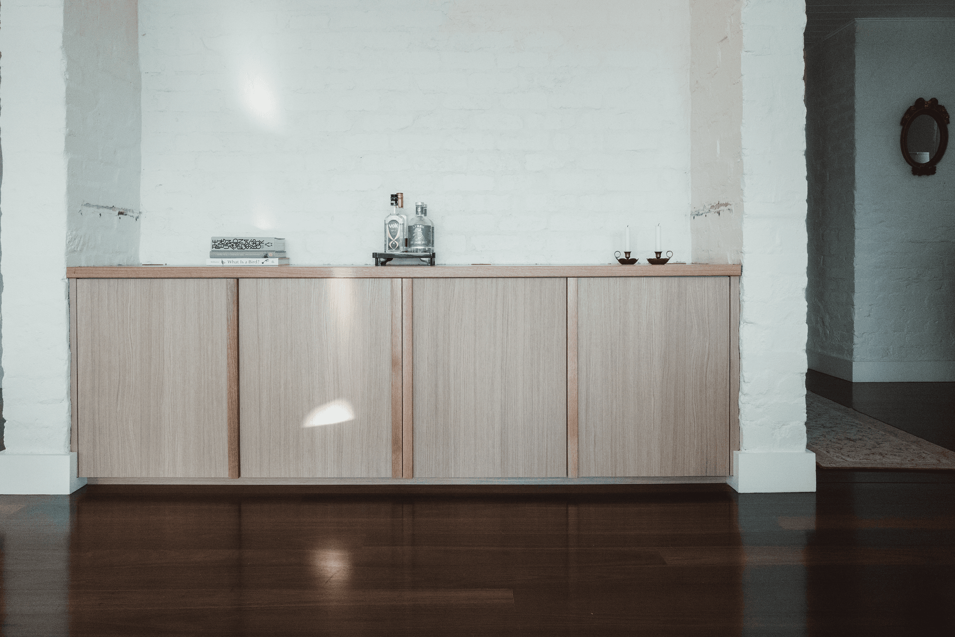 AnnaCarinDesignTouchHandlesCustomJoineryTheBlockHandlesHeroPic.png
