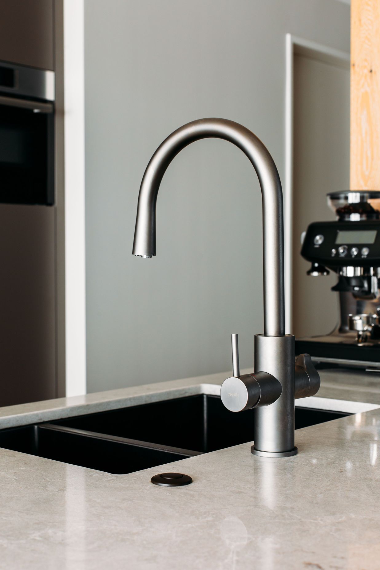 Zenith Hydrotap All-in-one-arc.