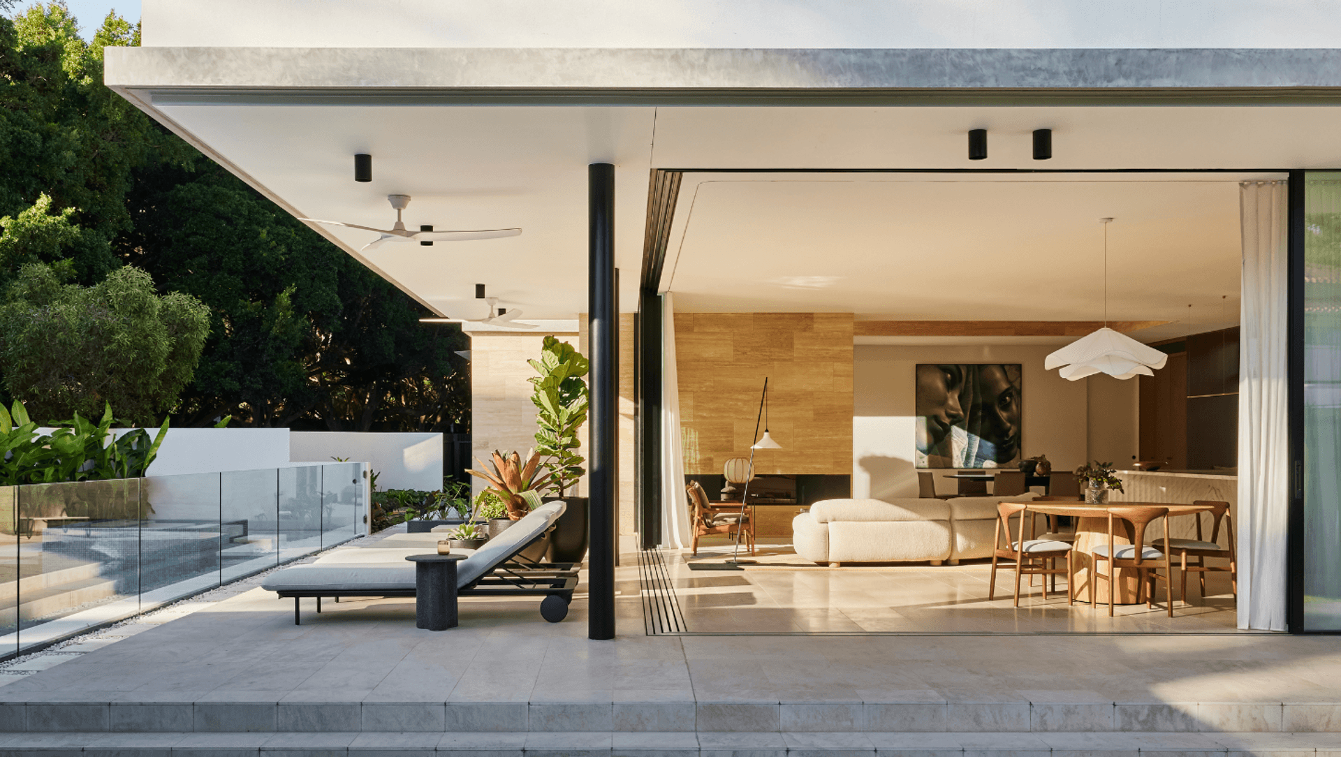 Tavira Limestone | Rich Carr Architects | Alexandra Kidd Interior Design | Airth Building | Wyer & Co | Pablo Veiga