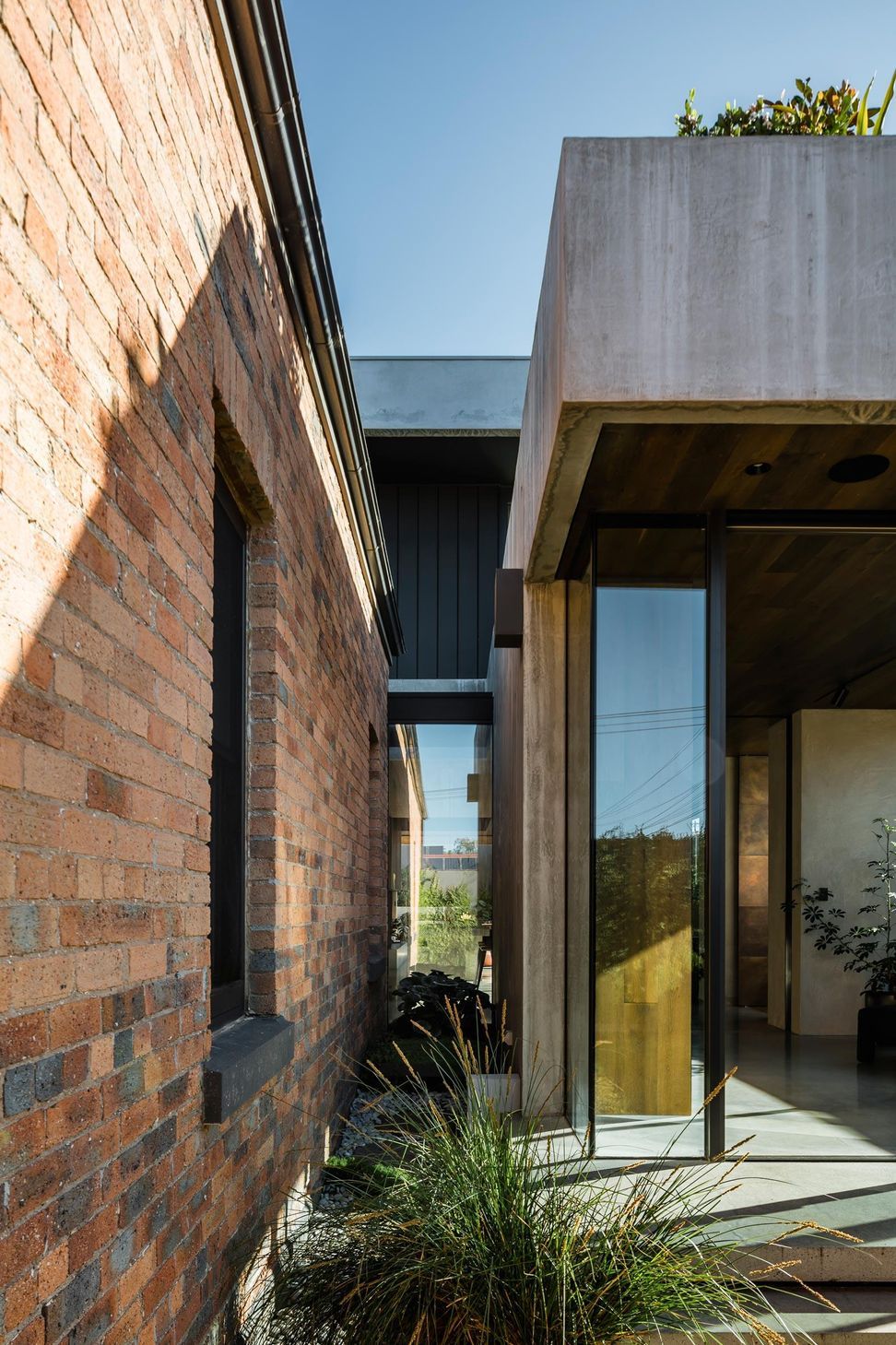 Immersion House