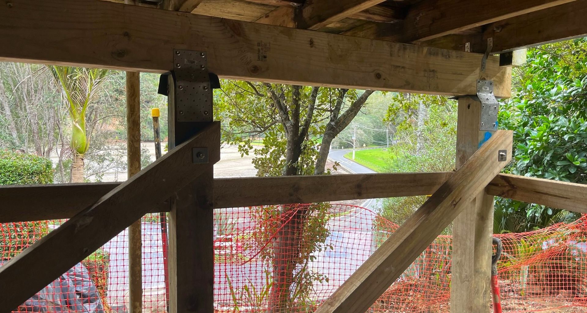 Aydon Road, Titirangi - Full Re-pile, Re-level, Block Retaining banner