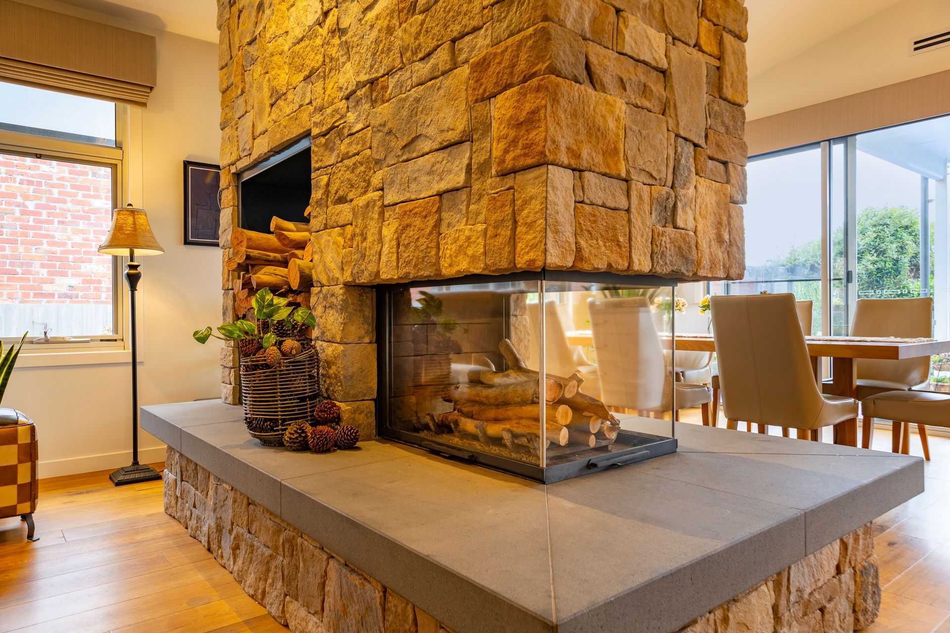 Flinders, VIC (Axis EPI950)