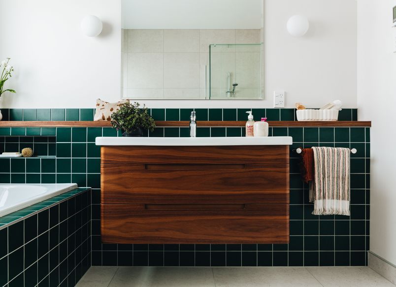 Eastbourne Green Bathroom
