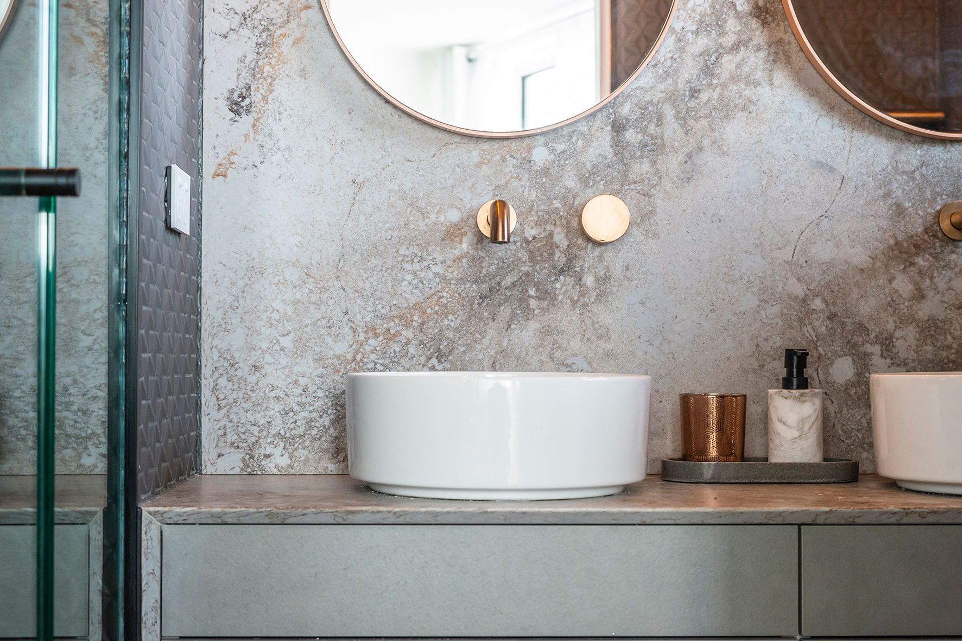 **Seaside Apartment Three Bronte.