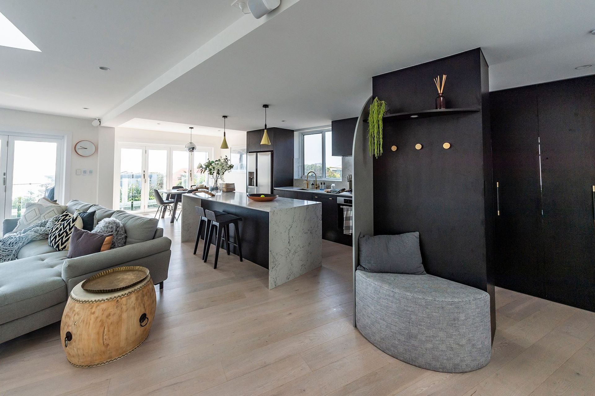 **Seaside Apartment Three Bronte.