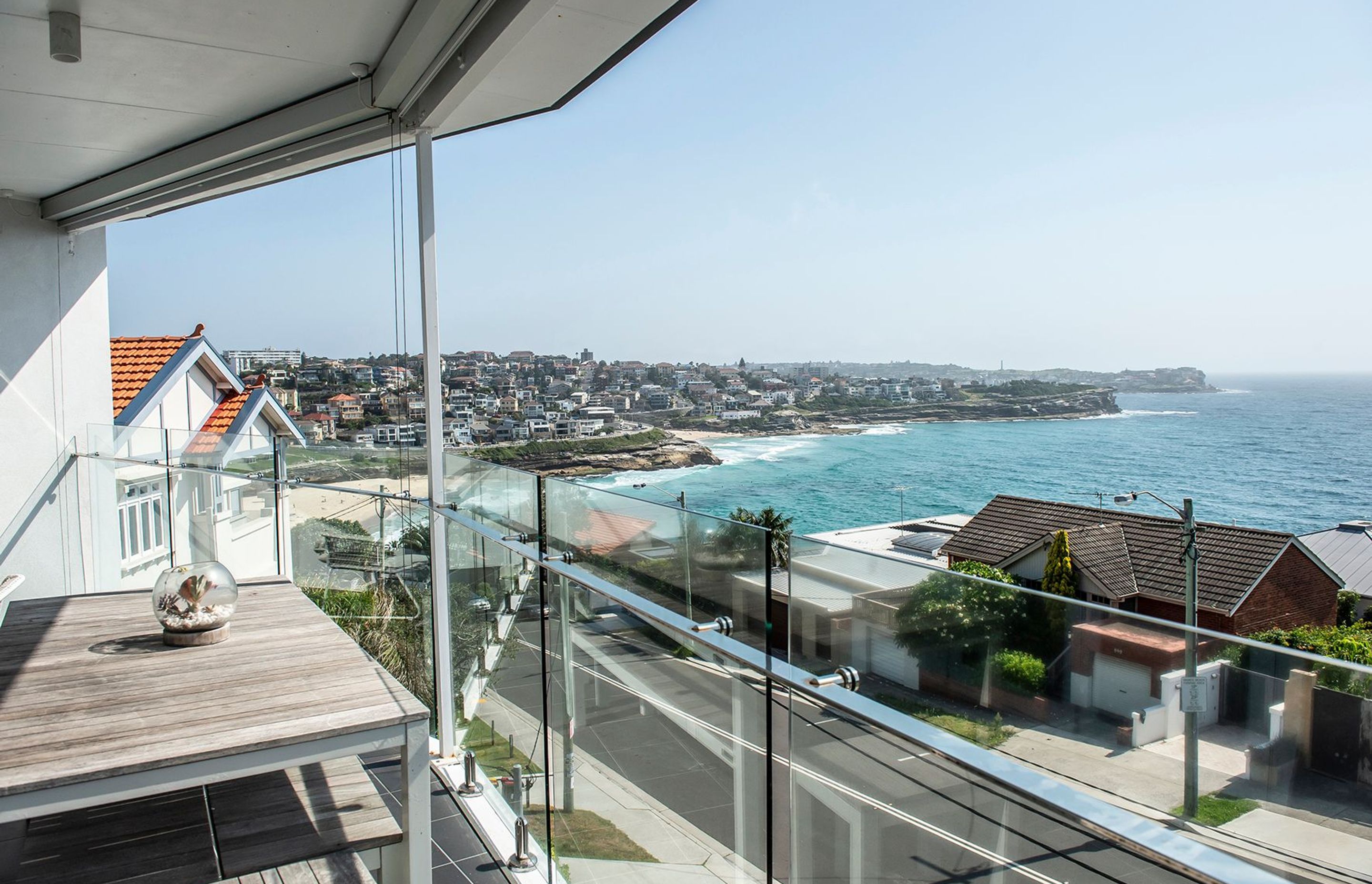 **Seaside Apartment Three Bronte.