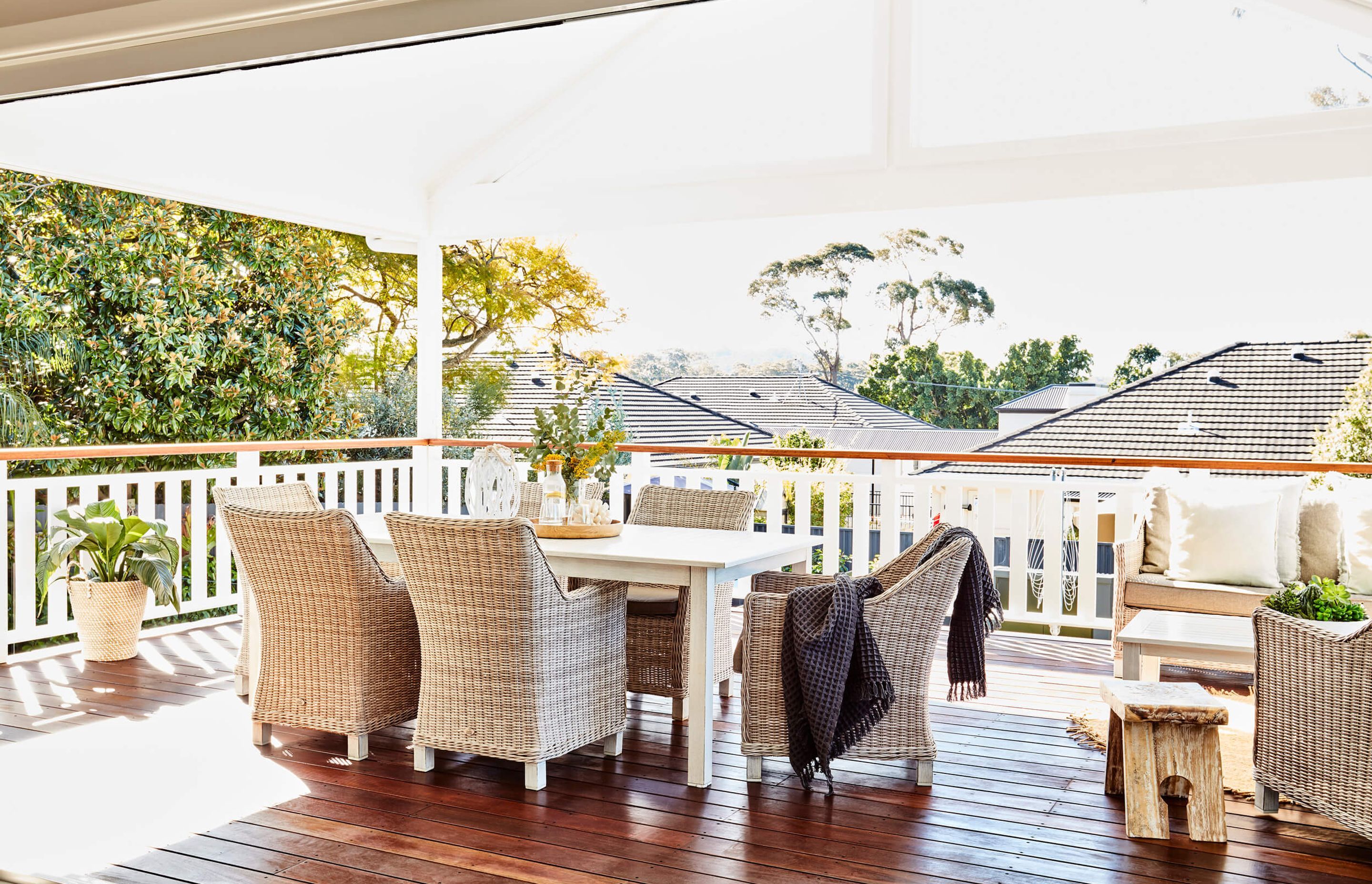 ELANORA HEIGHTS 01