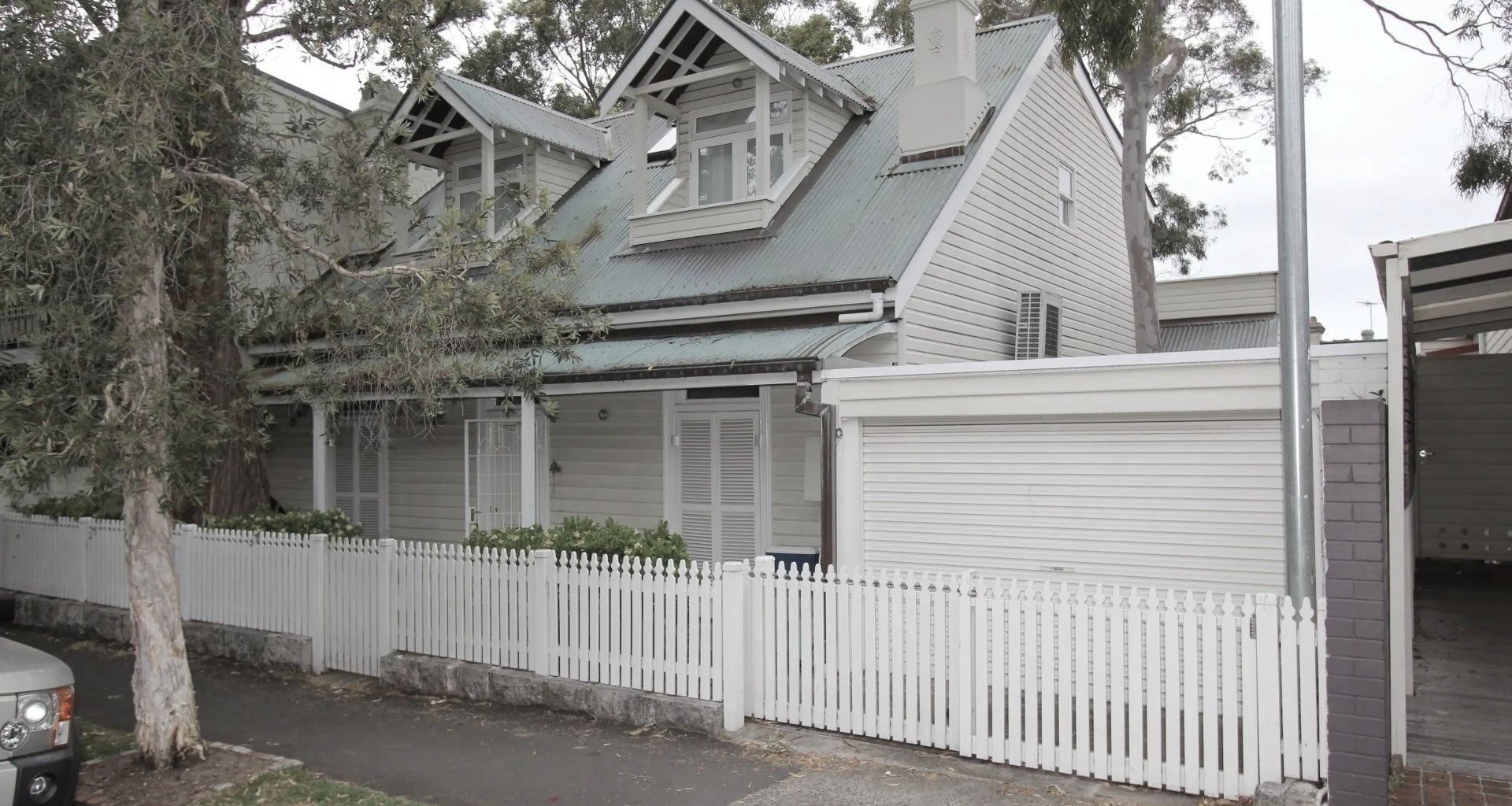 BIRCHGROVE, Rowantree St banner