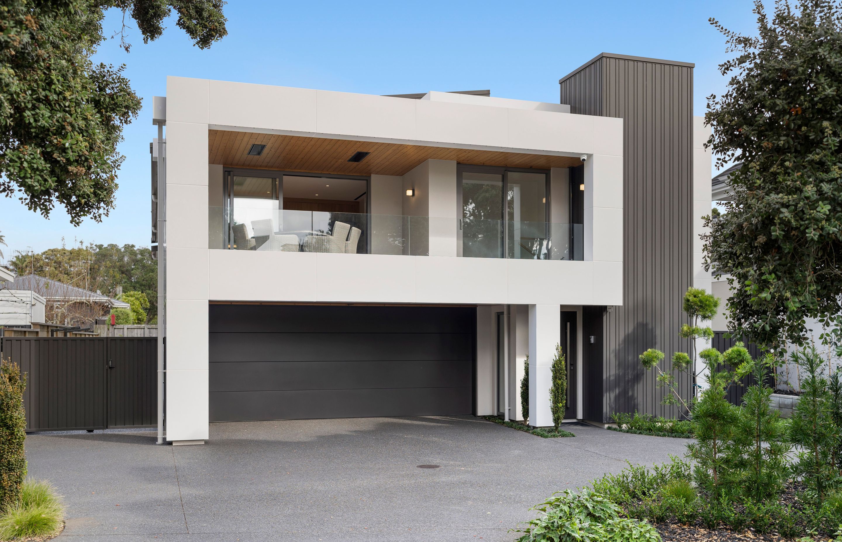 Modern Mount Living