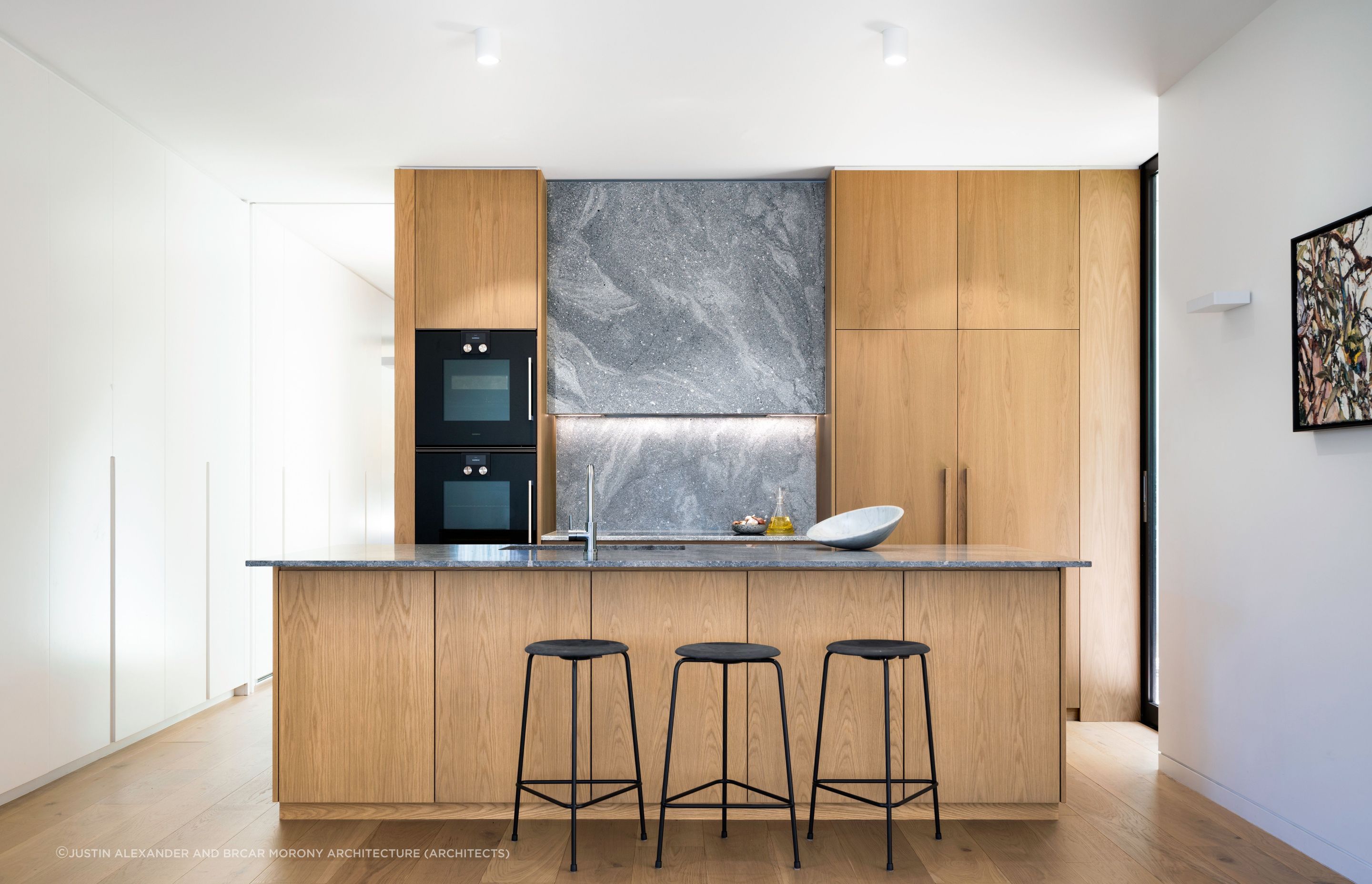 BRCAR-MORONEY-Brick-House-00032-V5-HR.jpg