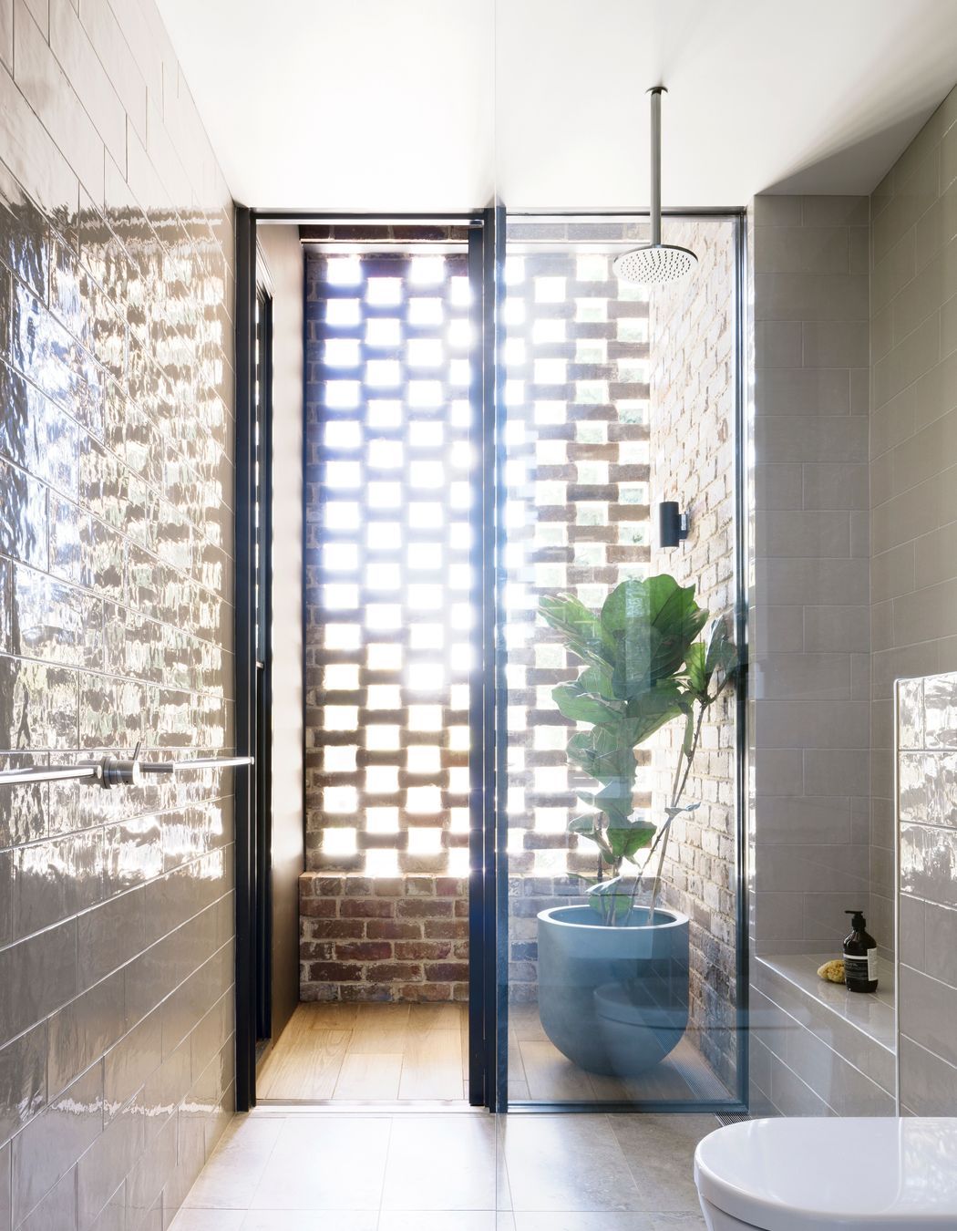 BRCAR-MORONEY-Brick-House-00727-V5-HR.jpg