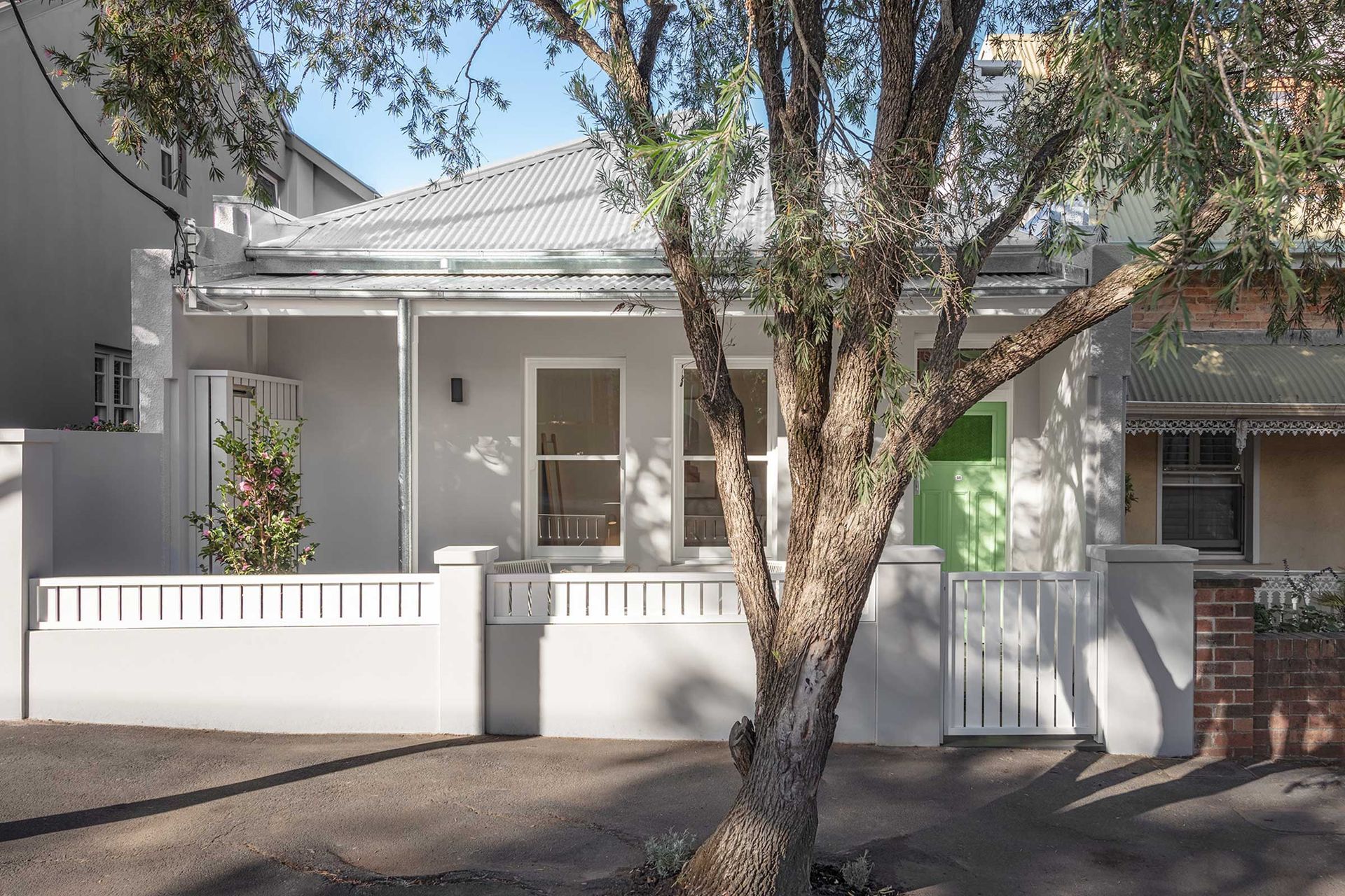 Llewellyn St, Balmain