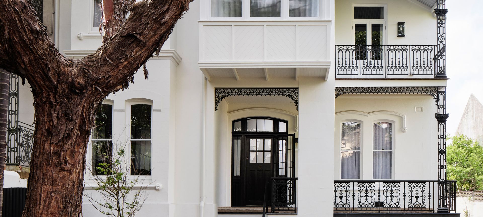 Darlinghurst House banner
