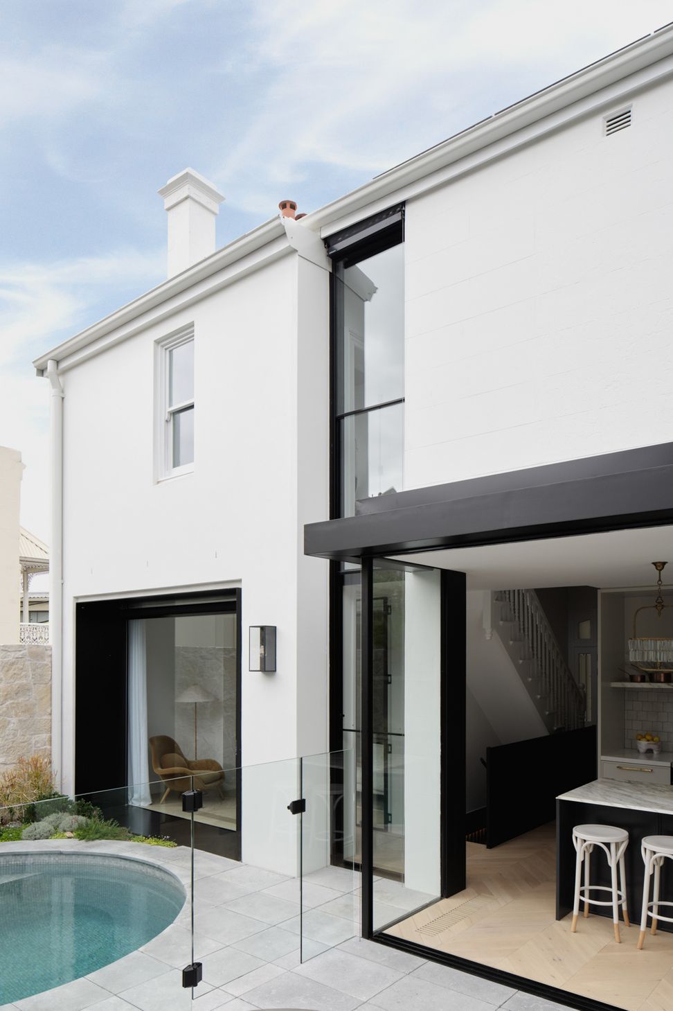 Barcom-Back-Kitchen-Pool-1.jpg