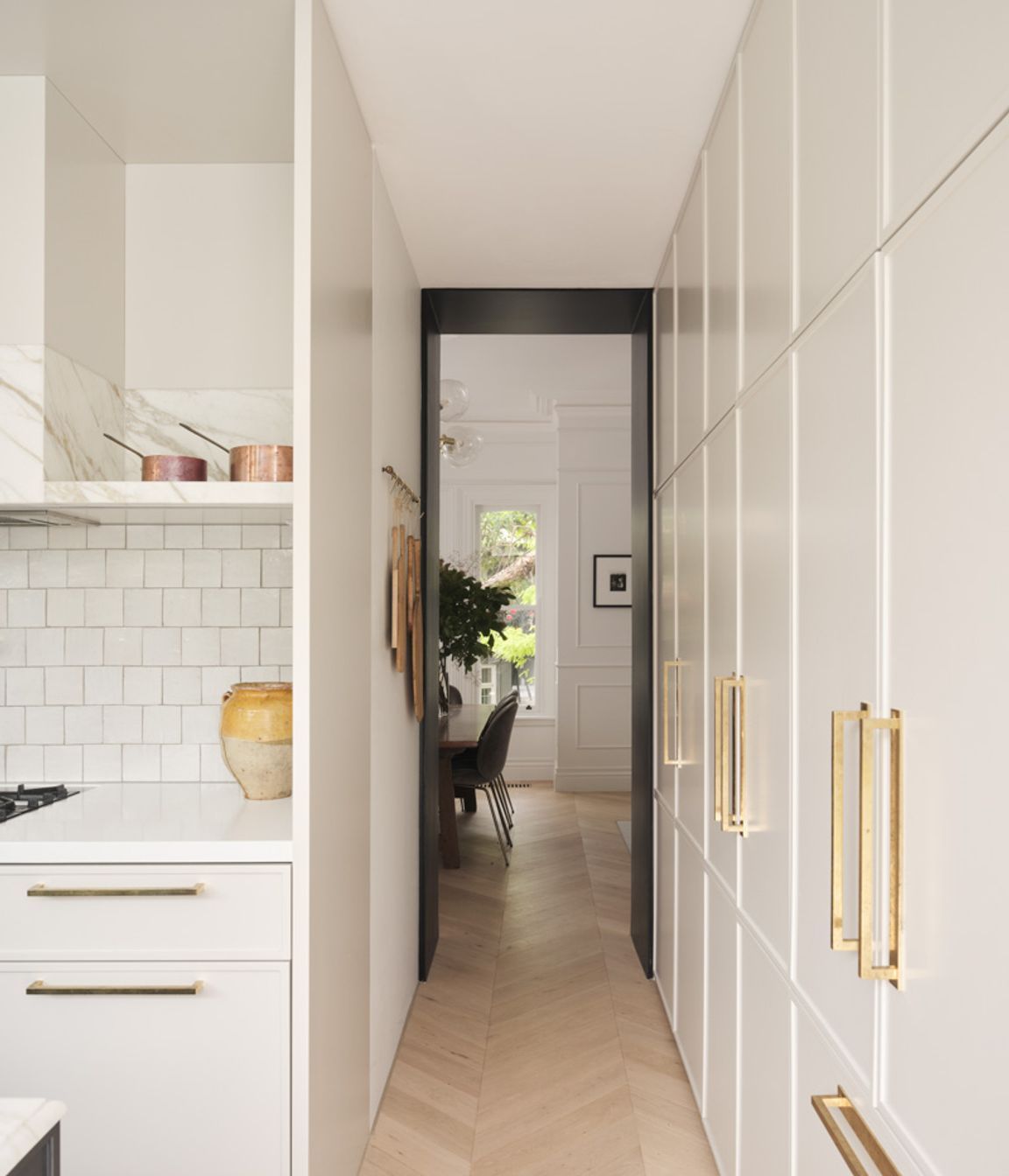 Barcom-Kitchen-Detail-2.jpg