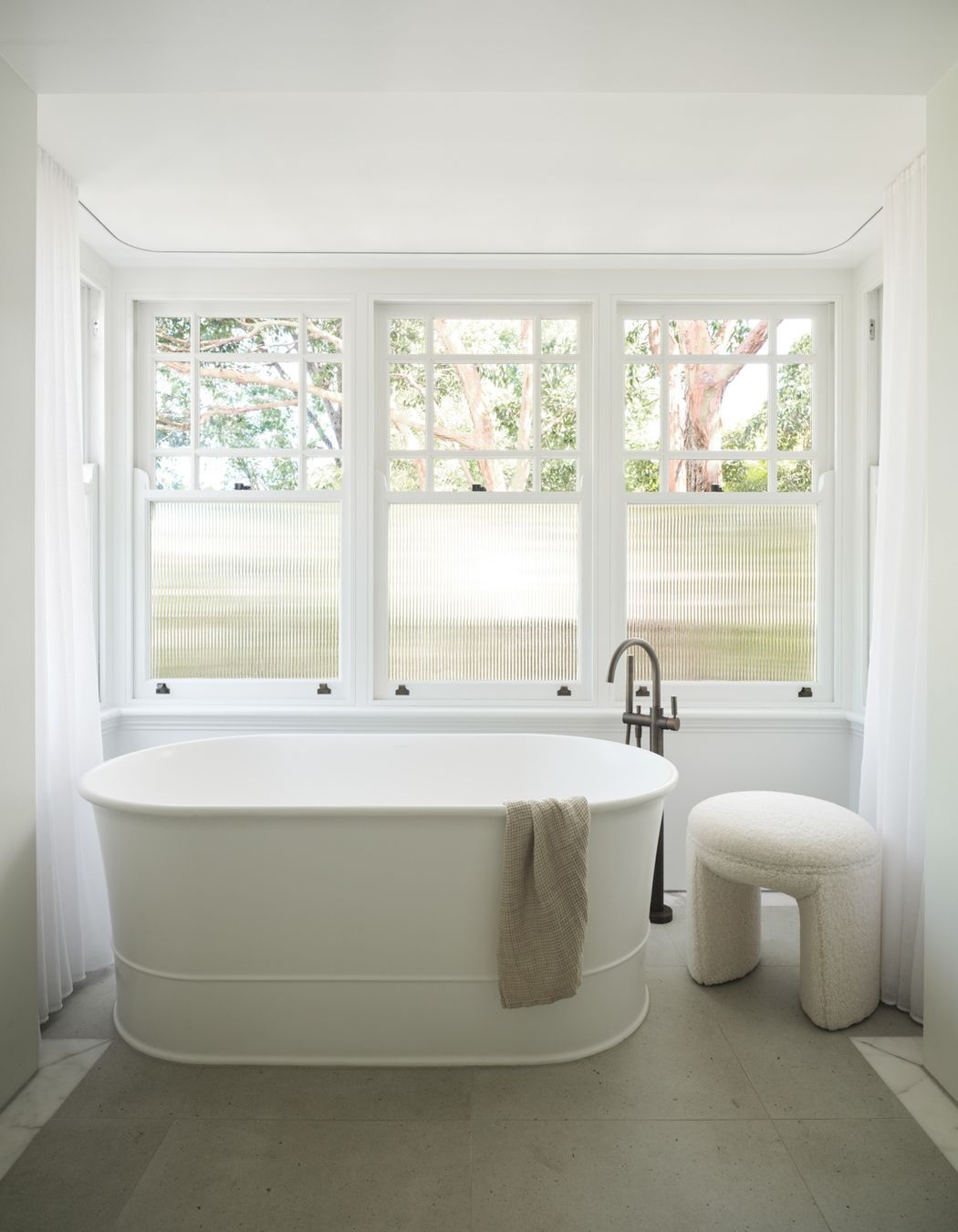 Barcom-Master-Ensuite-Bath-3.jpg