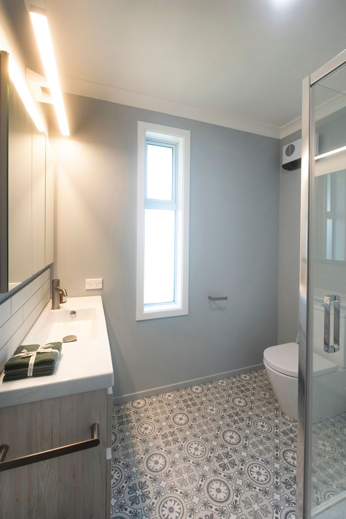 Bathroom-1-v11.jpg