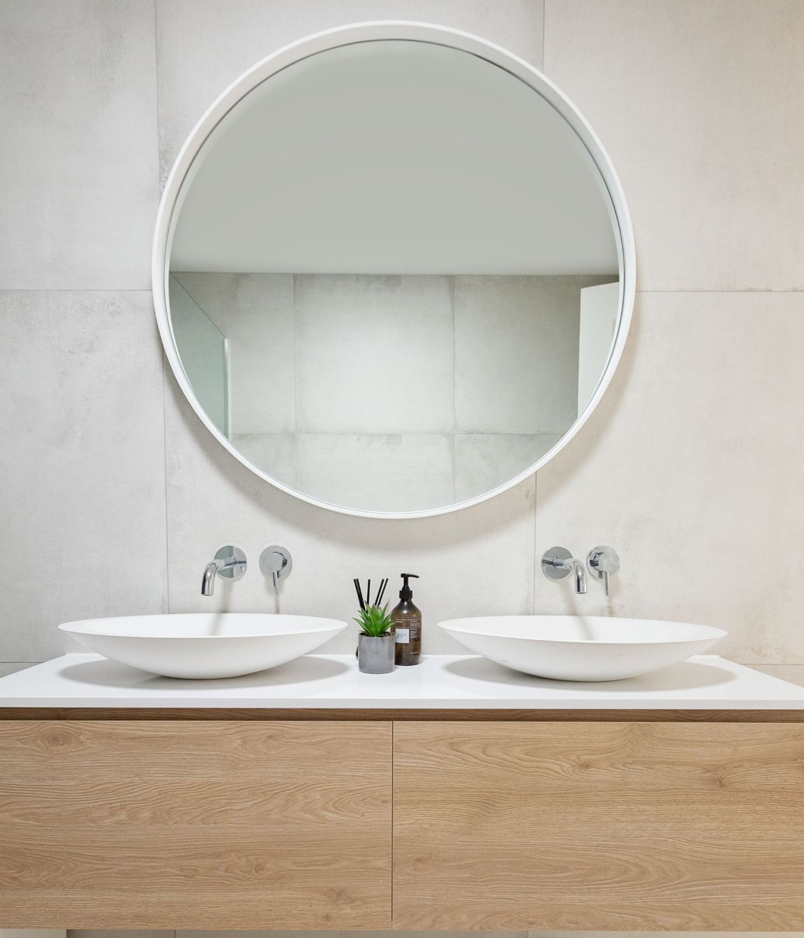 Bathroom-3-small5045.jpeg