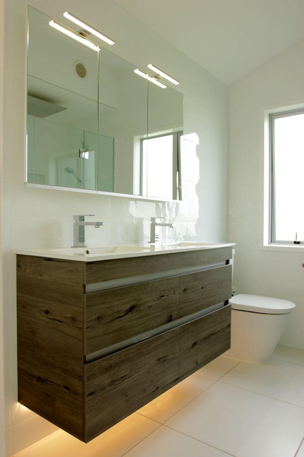 BathroomCDoubleSink.jpg
