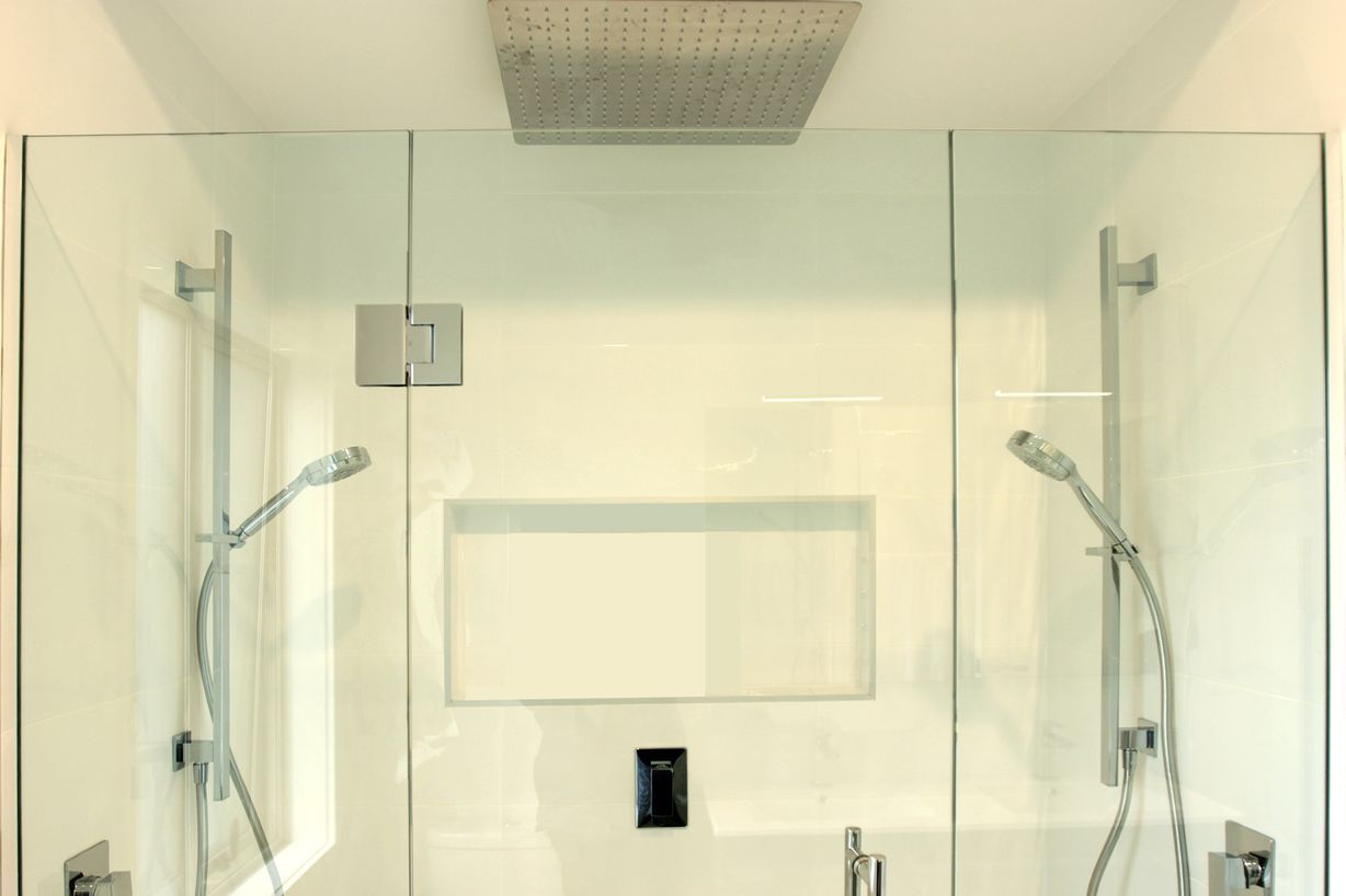 BathroomCRainandDoubleShower.jpg