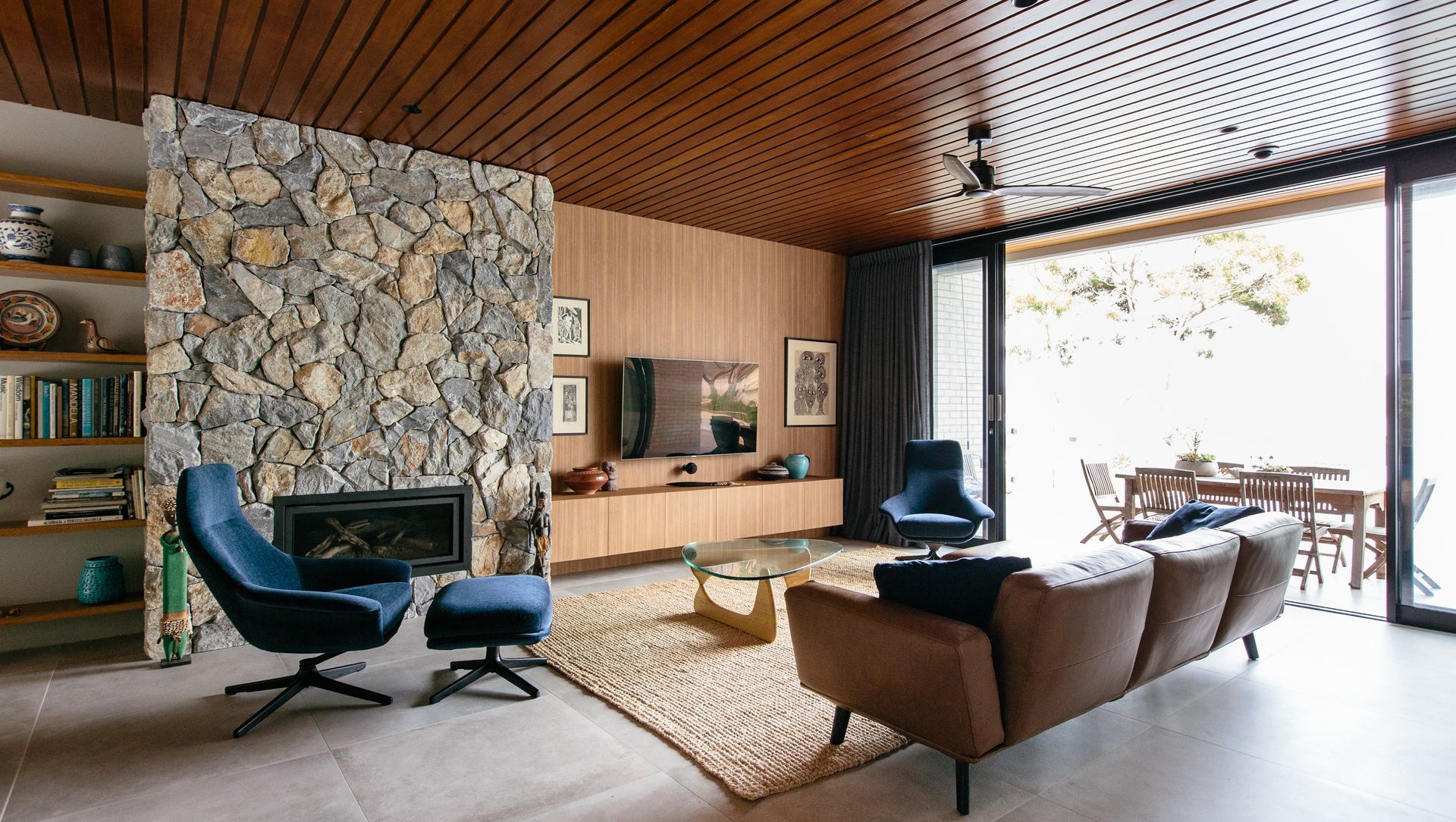 Avalon Mid Century House banner