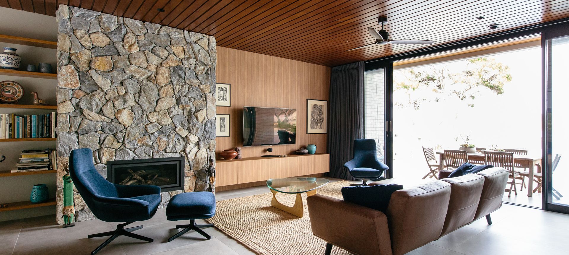 Avalon Mid Century House banner