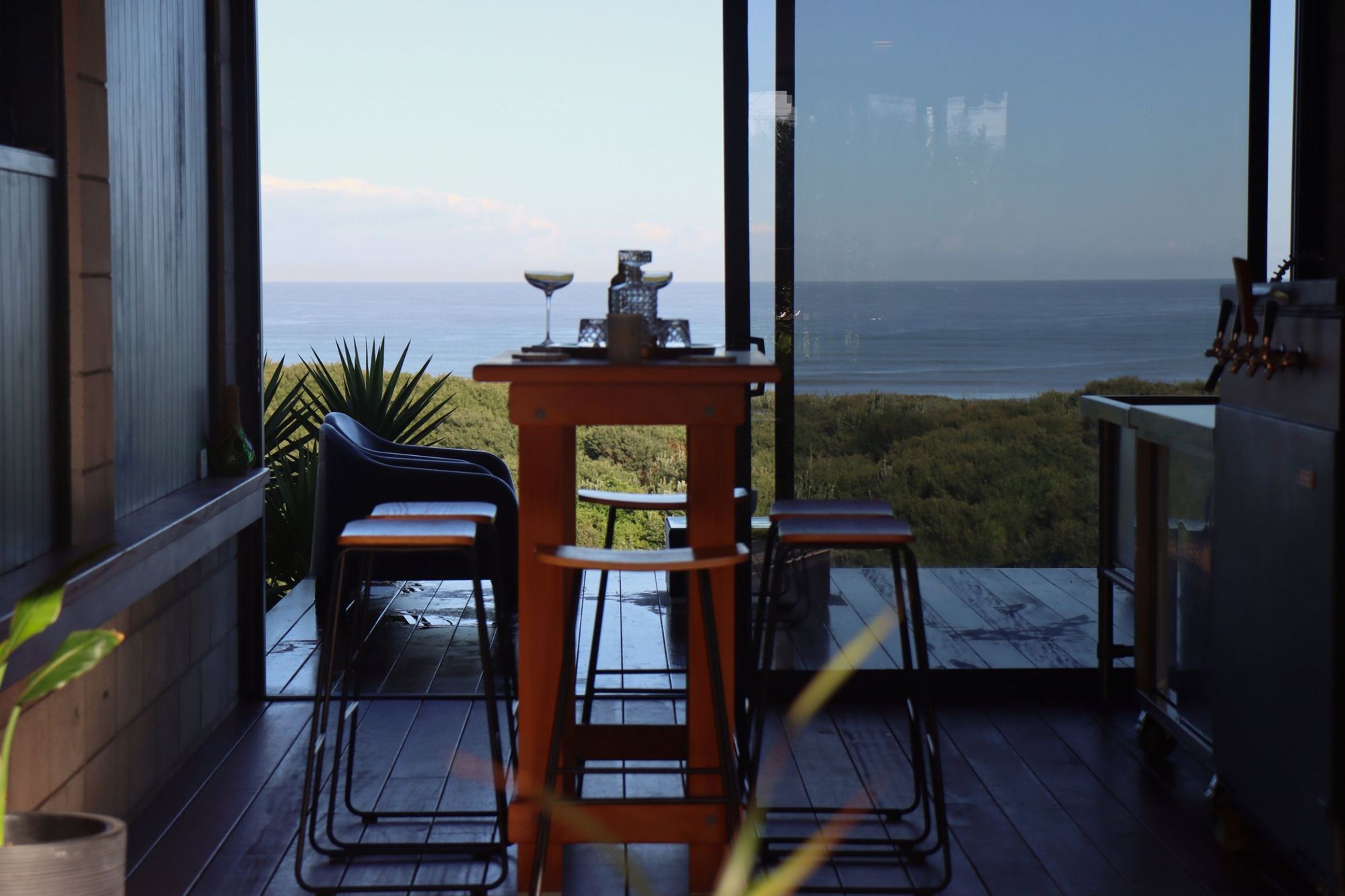 Beachside-Bar07.jpg