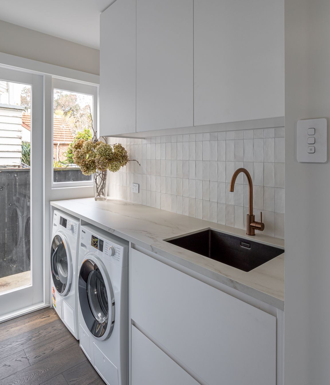 Beautiful-laundry-shot-woodside.jpg