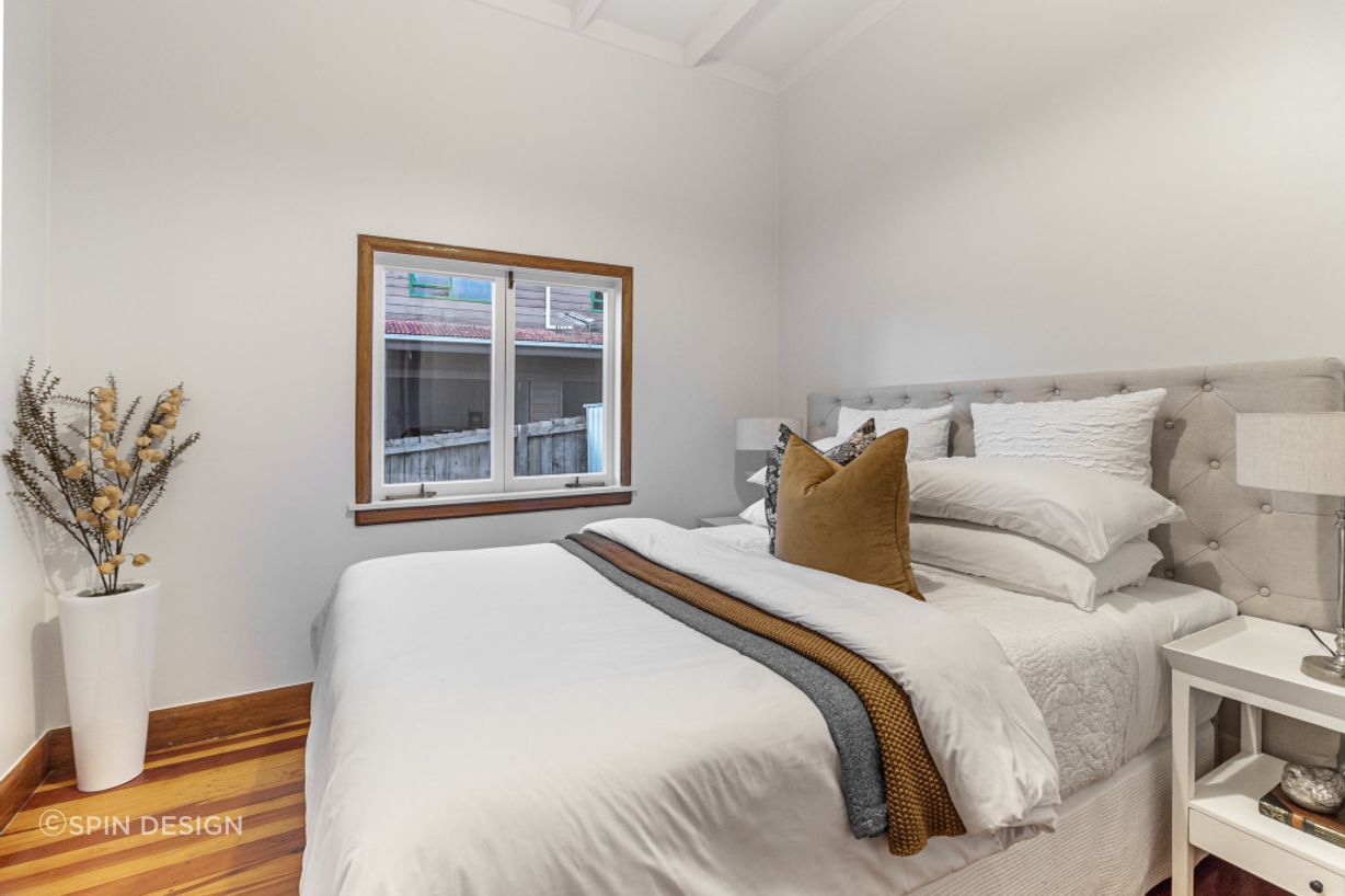 Bed2-v2.jpg