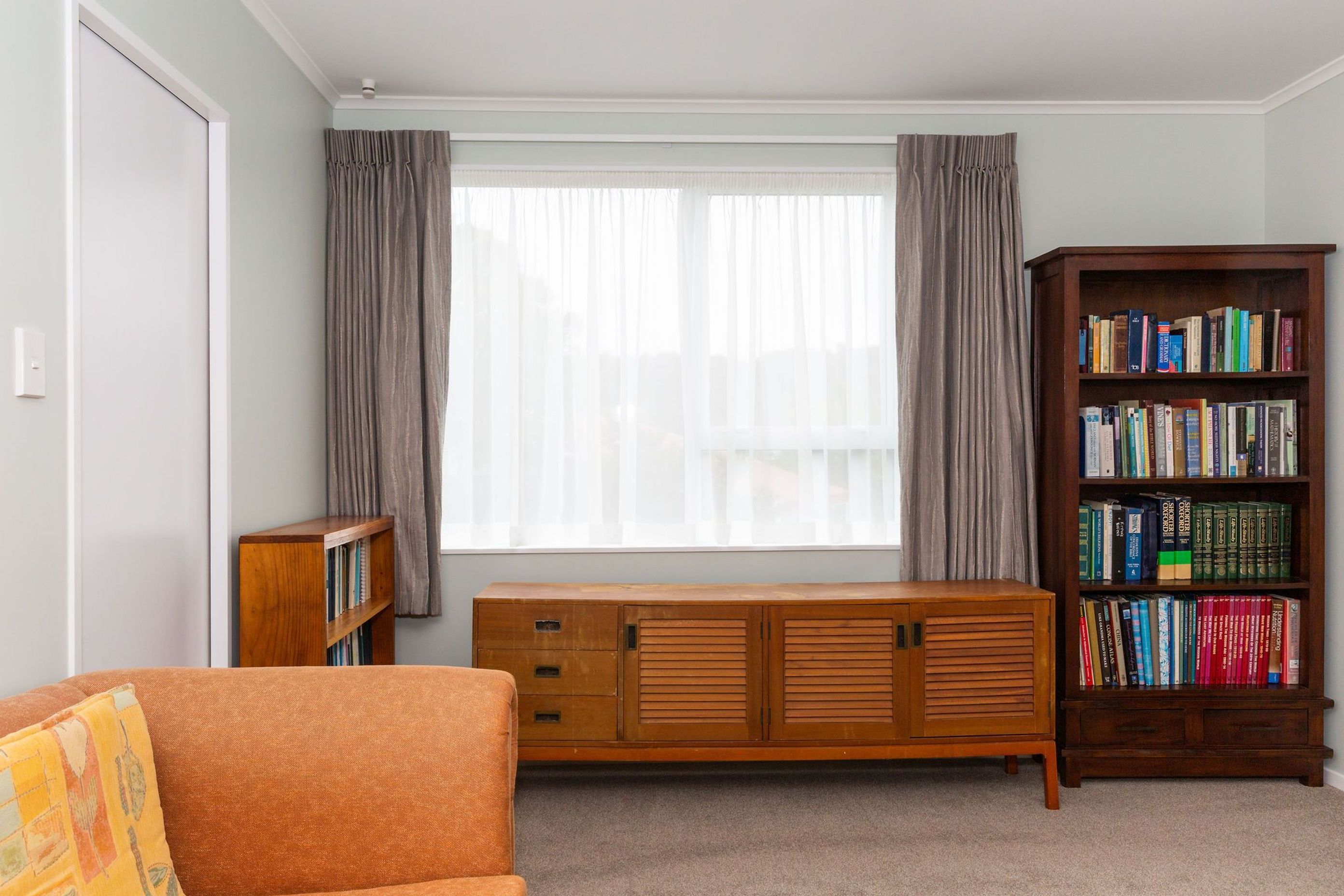 Transforming Interiors with Bold Colours