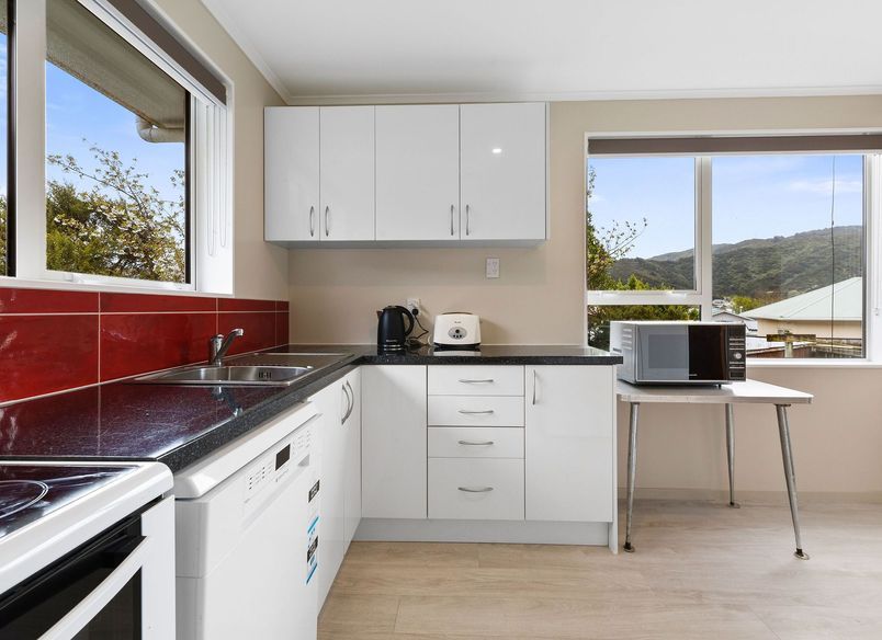 Transforming Interiors with Bold Colours
