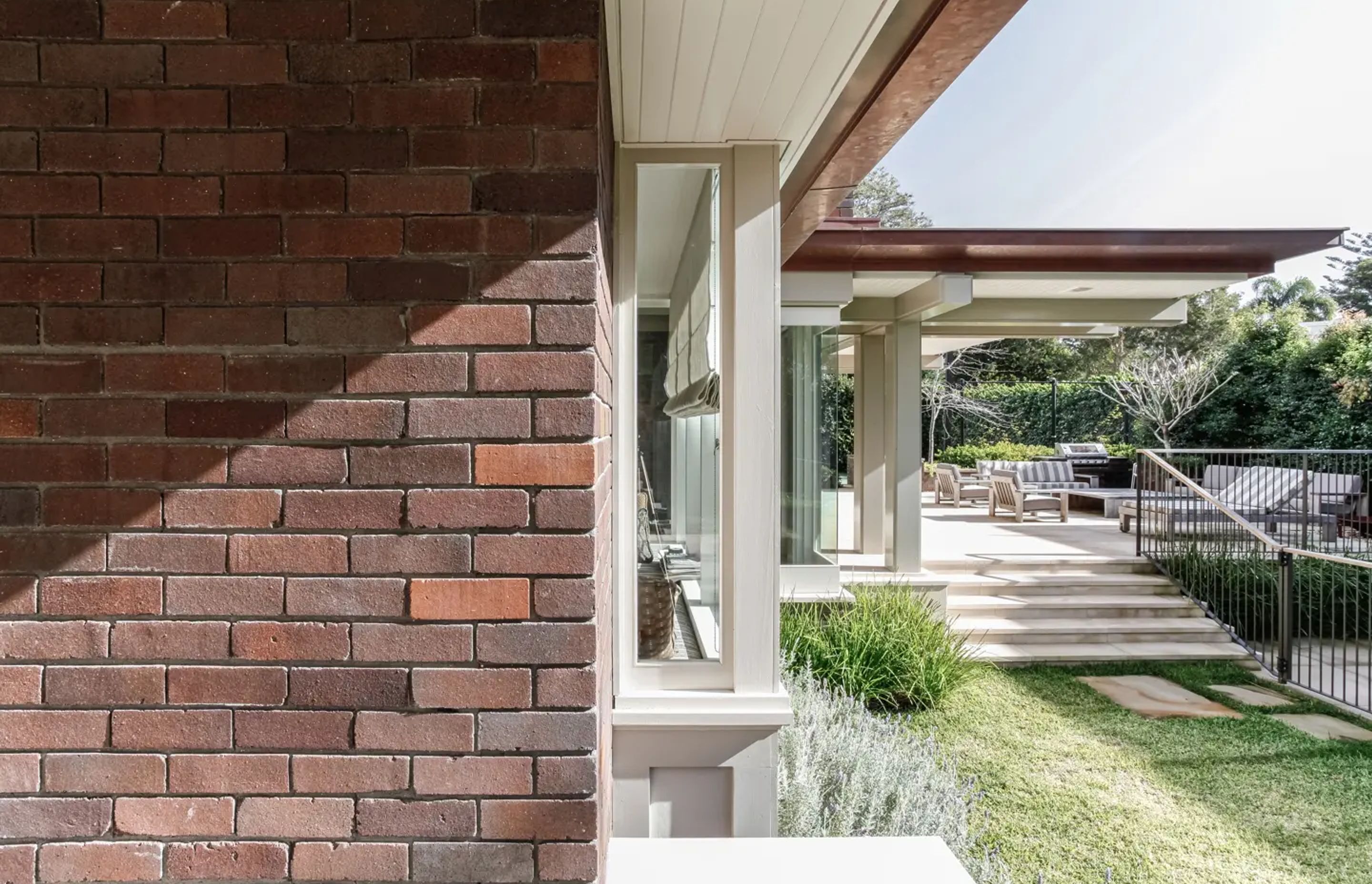##Bellevue Hill House