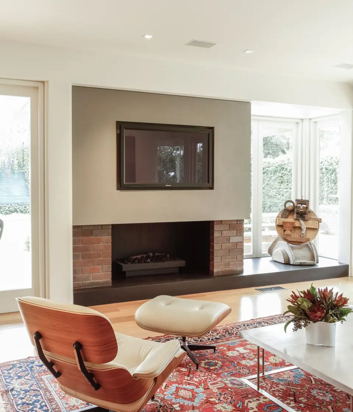 ##Bellevue Hill House