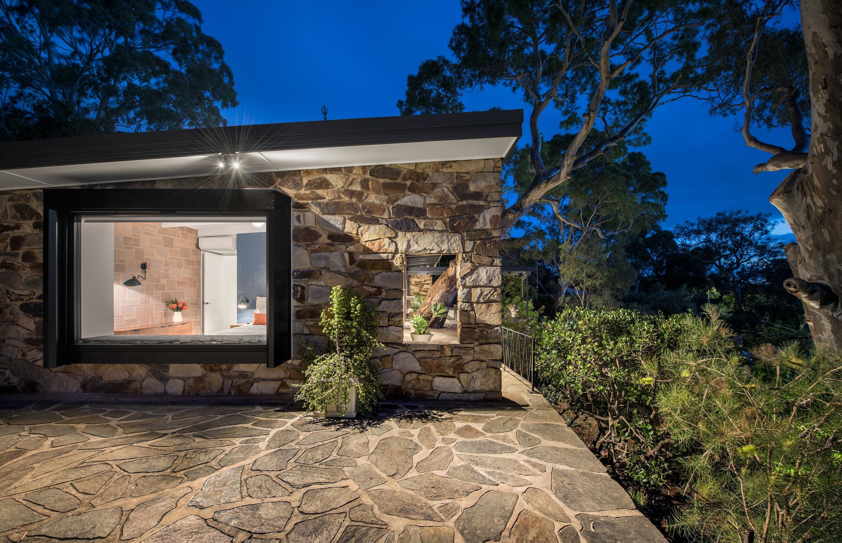 Stonewall House