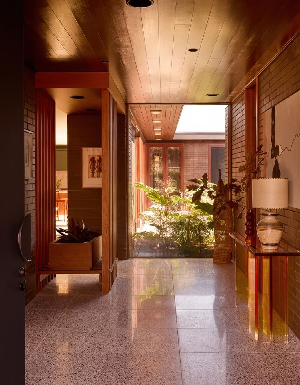 Bower-ErnestHouse-Brighton-P08-Interiors-1-high-fidelity-v2-13x.jpeg
