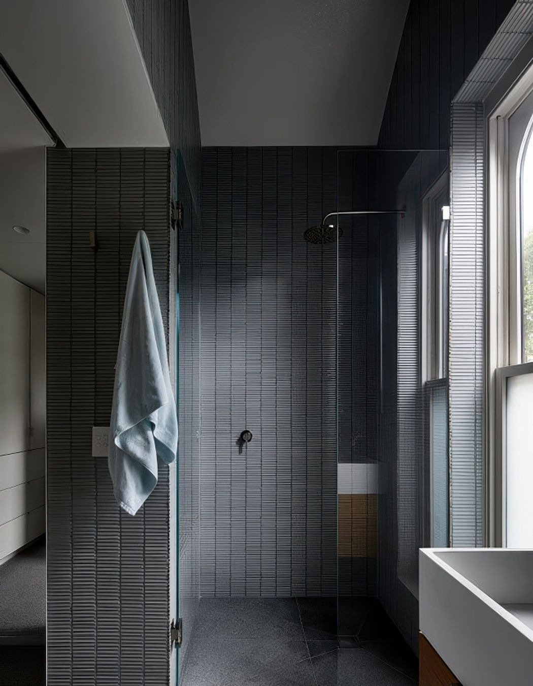 BowerBigSmallHouse-11-Interior-500x750-1-high-fidelity-v2-13x.jpeg