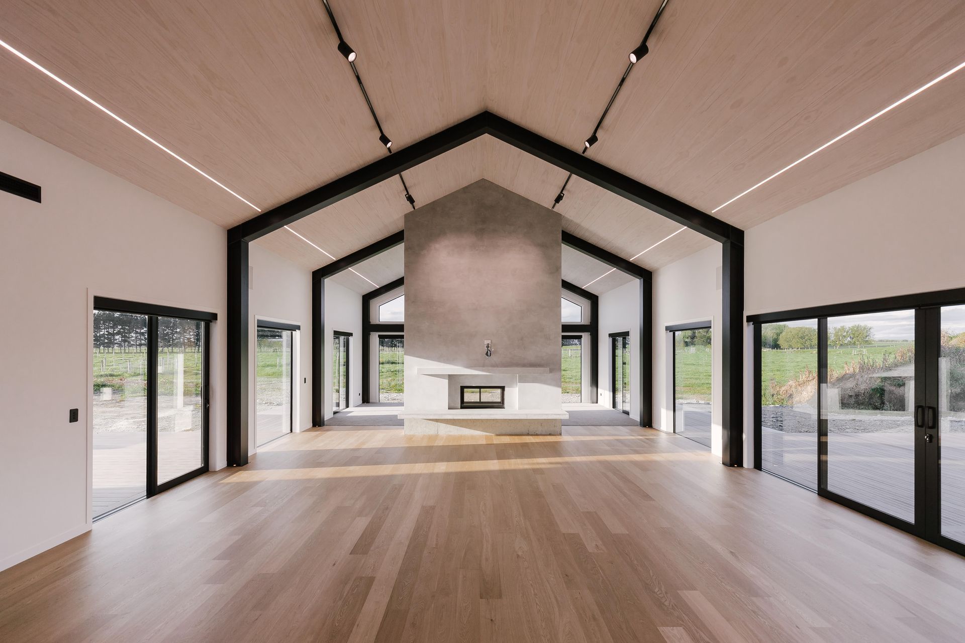 Oak Flooring - Natural colours