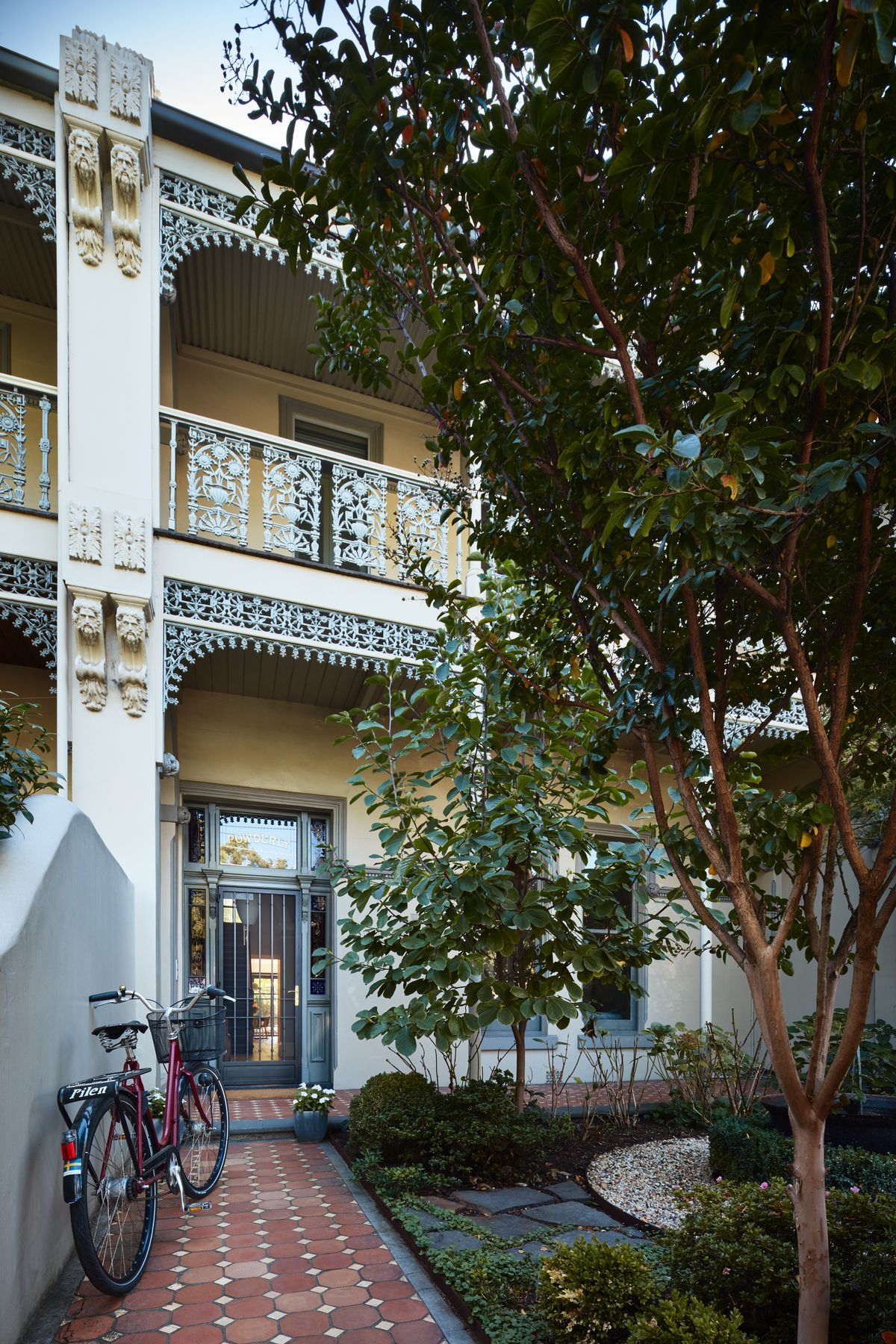 BrunswickResidence01-v2.jpg