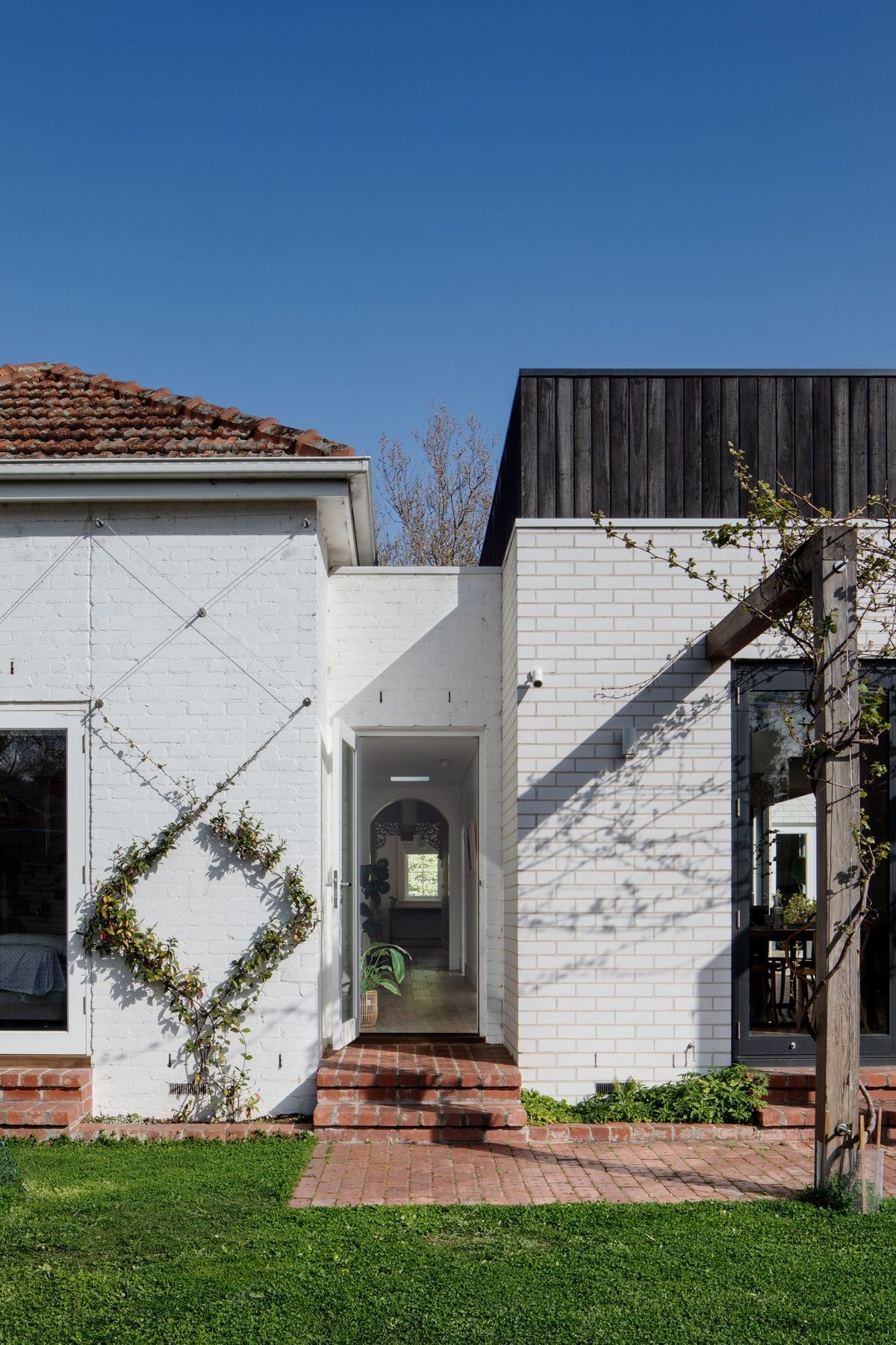 Builders-of-Architecture-QuinnEpping-StTatjana-Plitt108.jpg