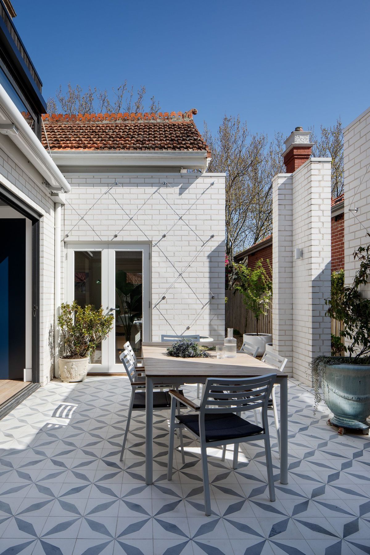 Builders-of-Architecture-QuinnEpping-StTatjana-Plitt246.jpg