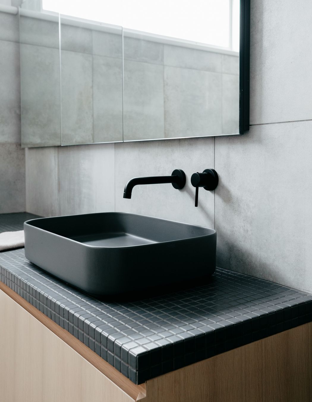 Character with Super White